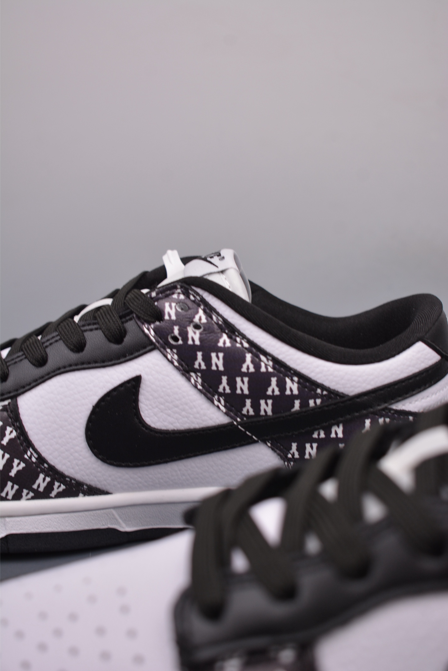 Nike SB Dunk Low MLB联名 LW1818-111