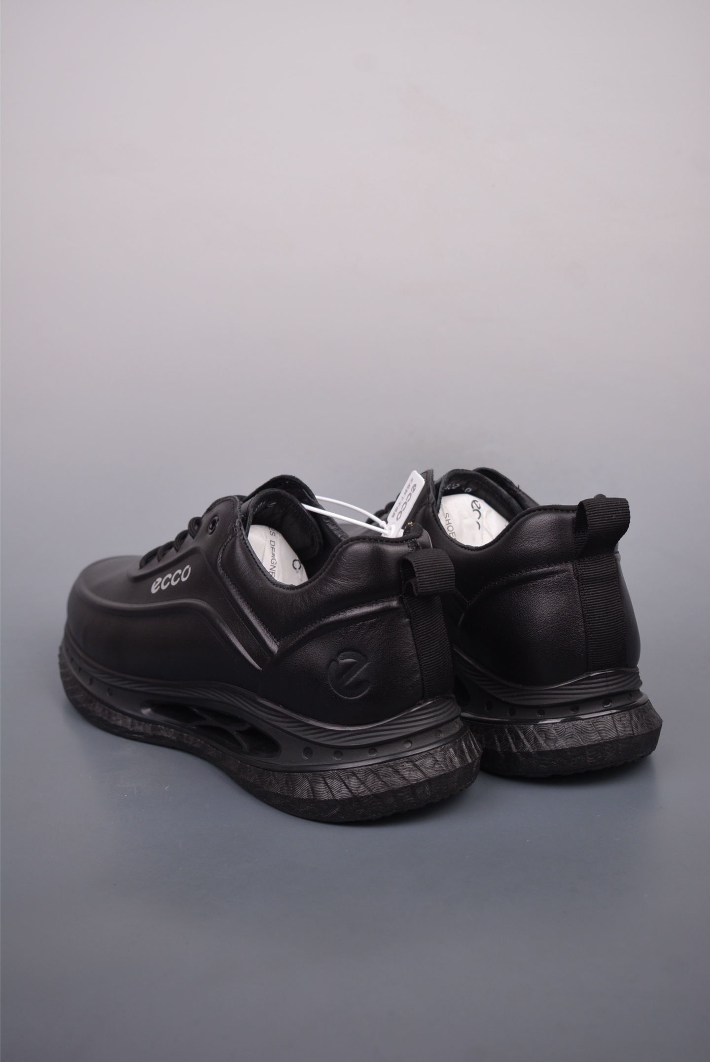 [Ecco Series] Integrated PU midsole rubber outsoleComfortable and smooth r