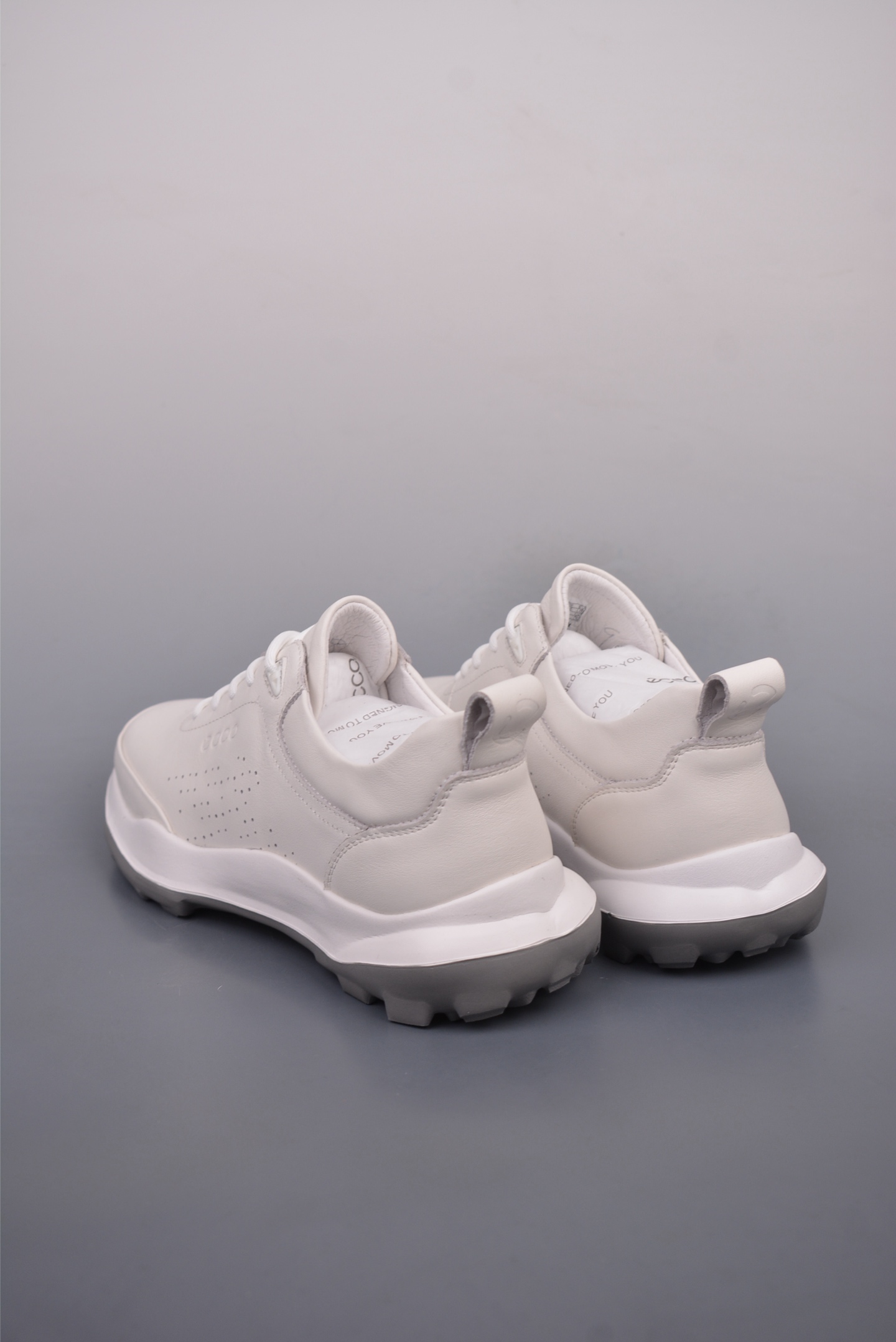 [Ecco Series] The upper is equipped with GORETEX waterproof film to give you