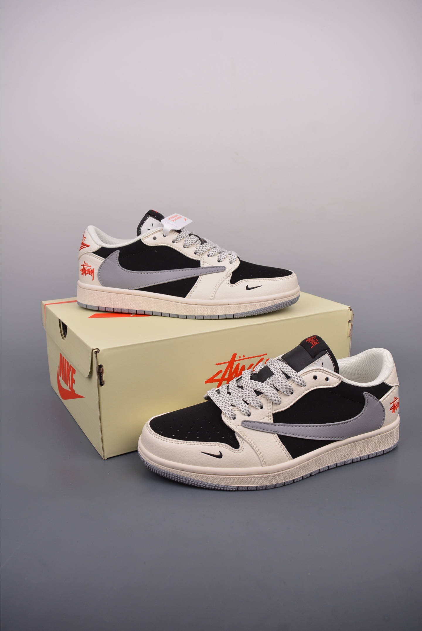 Fragment x Travis Scott x斯图西 Air Jordan 1 Low 三方联名倒钩 XZ6188-575