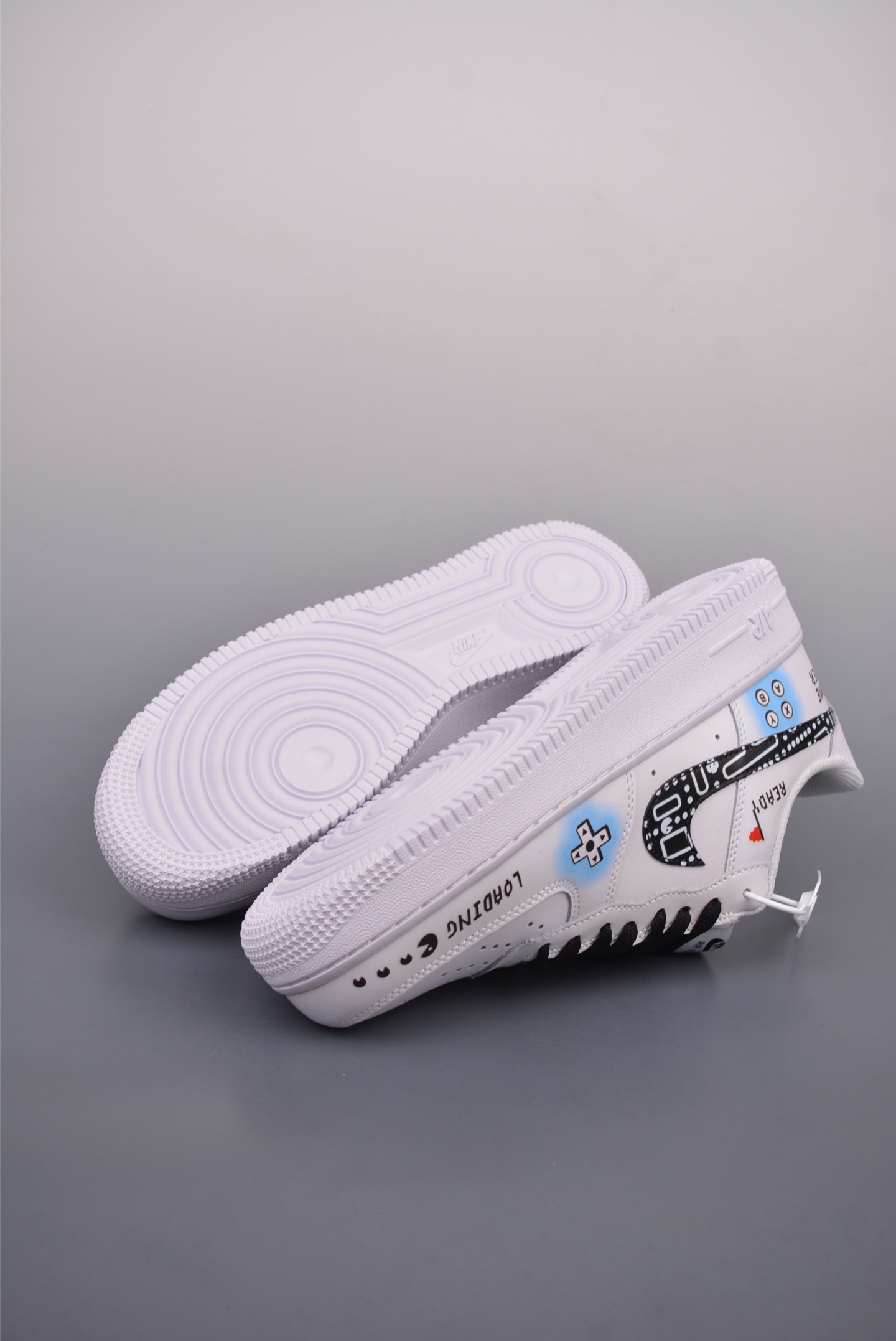 Nike Air Force 1 Low 电玩主题 CW2288-228
