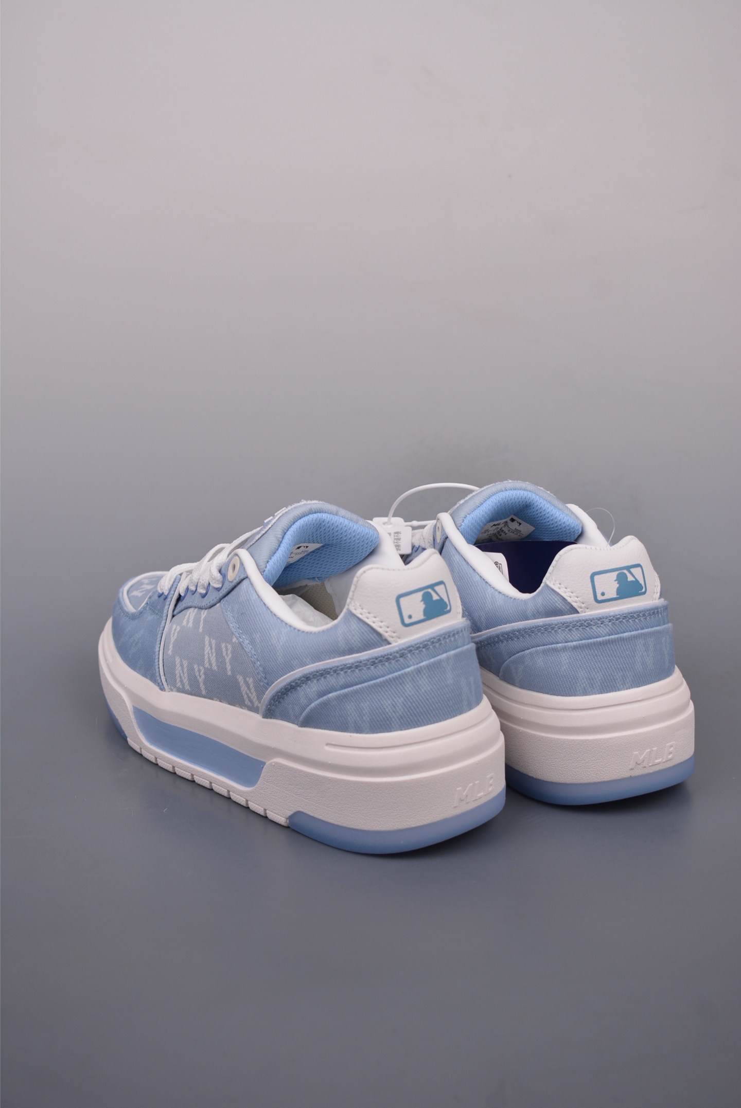 [MLB Series]MLB CHUNKY LINER EMBO MONOGRAMVintage printed dad shoes are ori