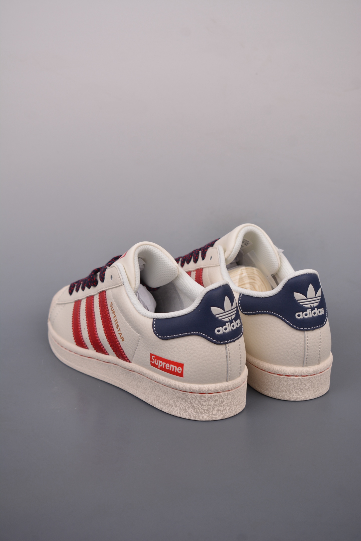 200 Adidas Originals Superstar 2025全新版本 贝壳头北面联名  BZ252133