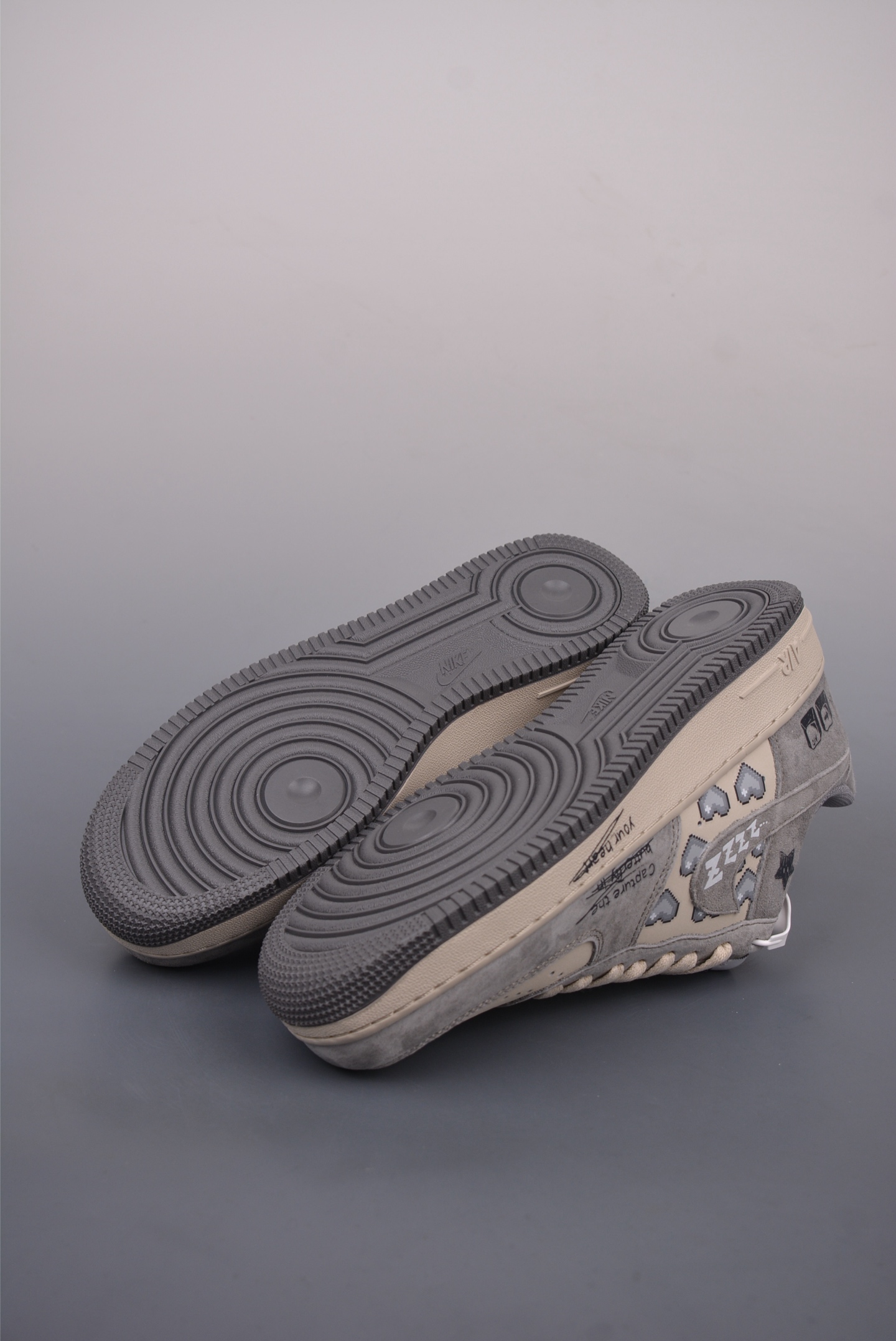 240 Nike Air Force 1 Low 灰心转意 CW2288-668