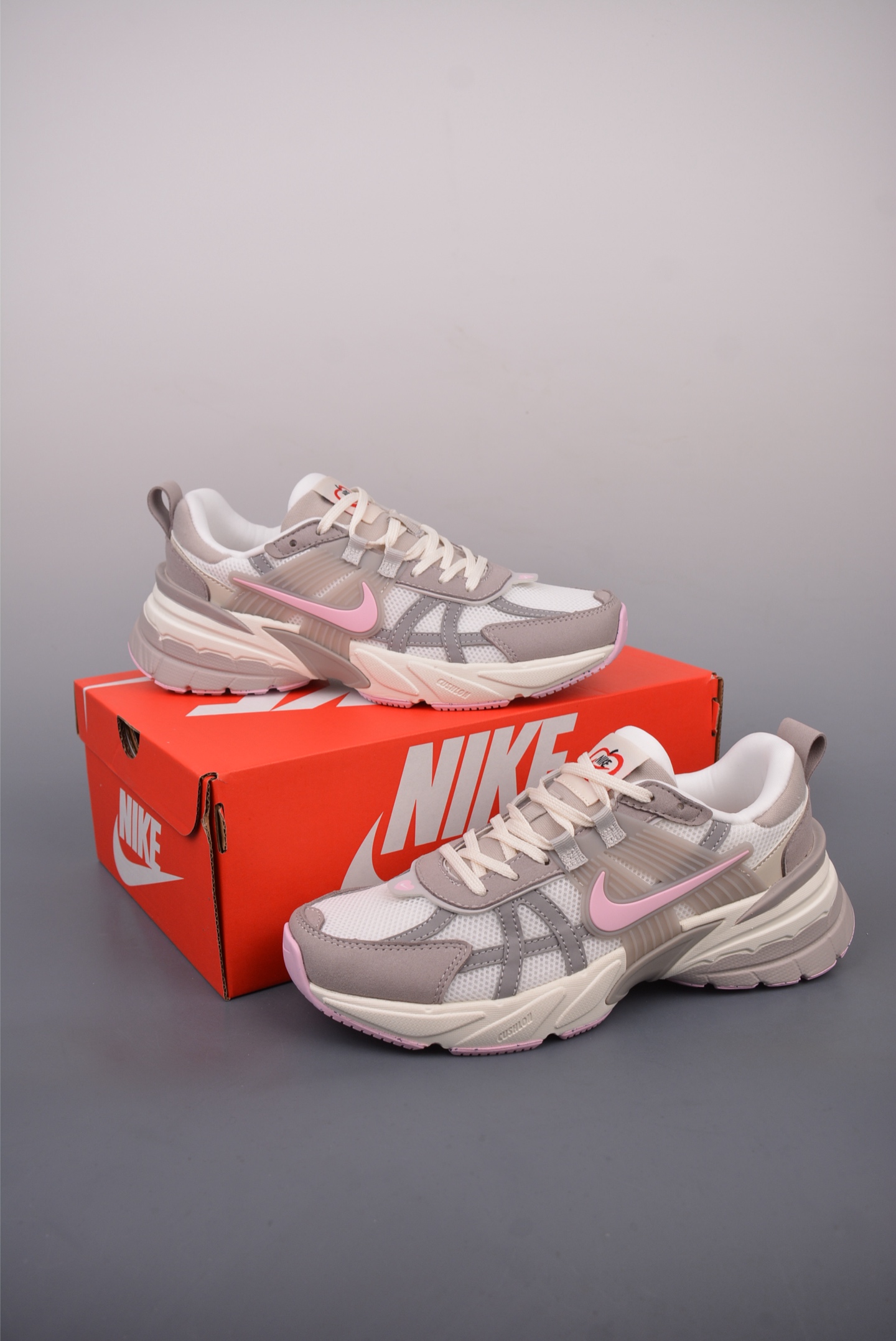 NIKE V2K Runtekk 纯原版本 减震防滑复古低帮跑步鞋  HV5997-161