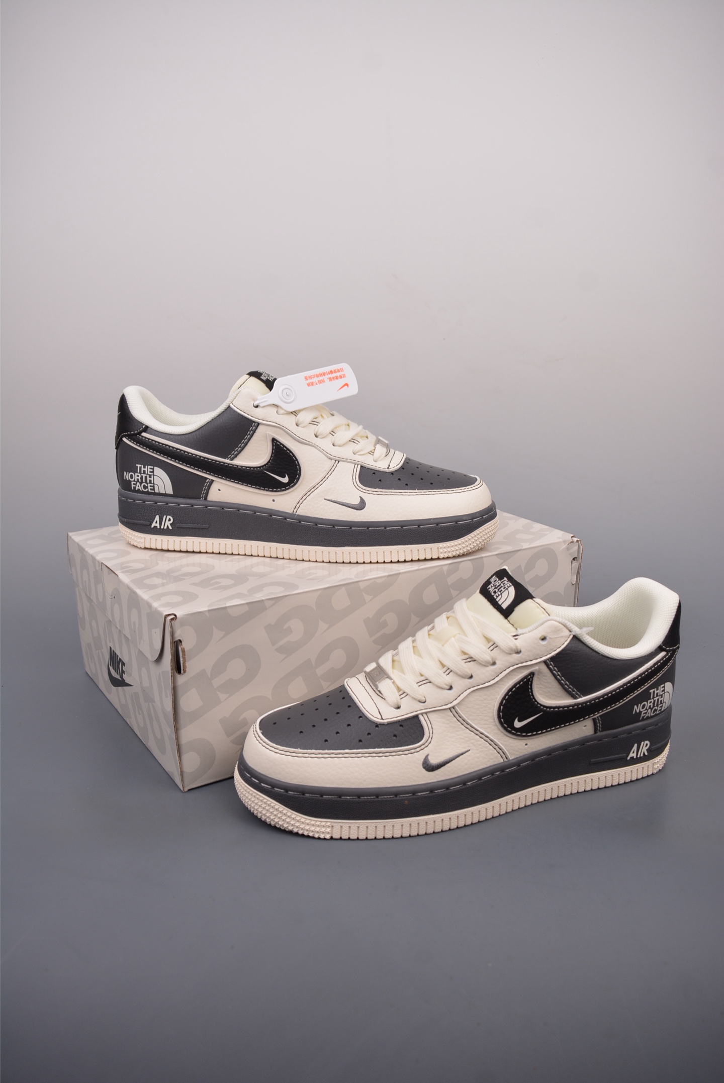 240 Nike Air Force 1 Low 北面联名  HD2258-003