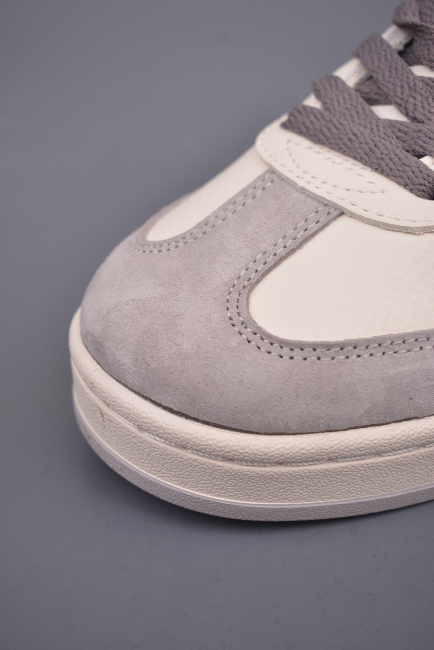 220  adidas Originals Gazelle INdoor  三叶草休闲防滑耐磨低帮板鞋 LJ990433