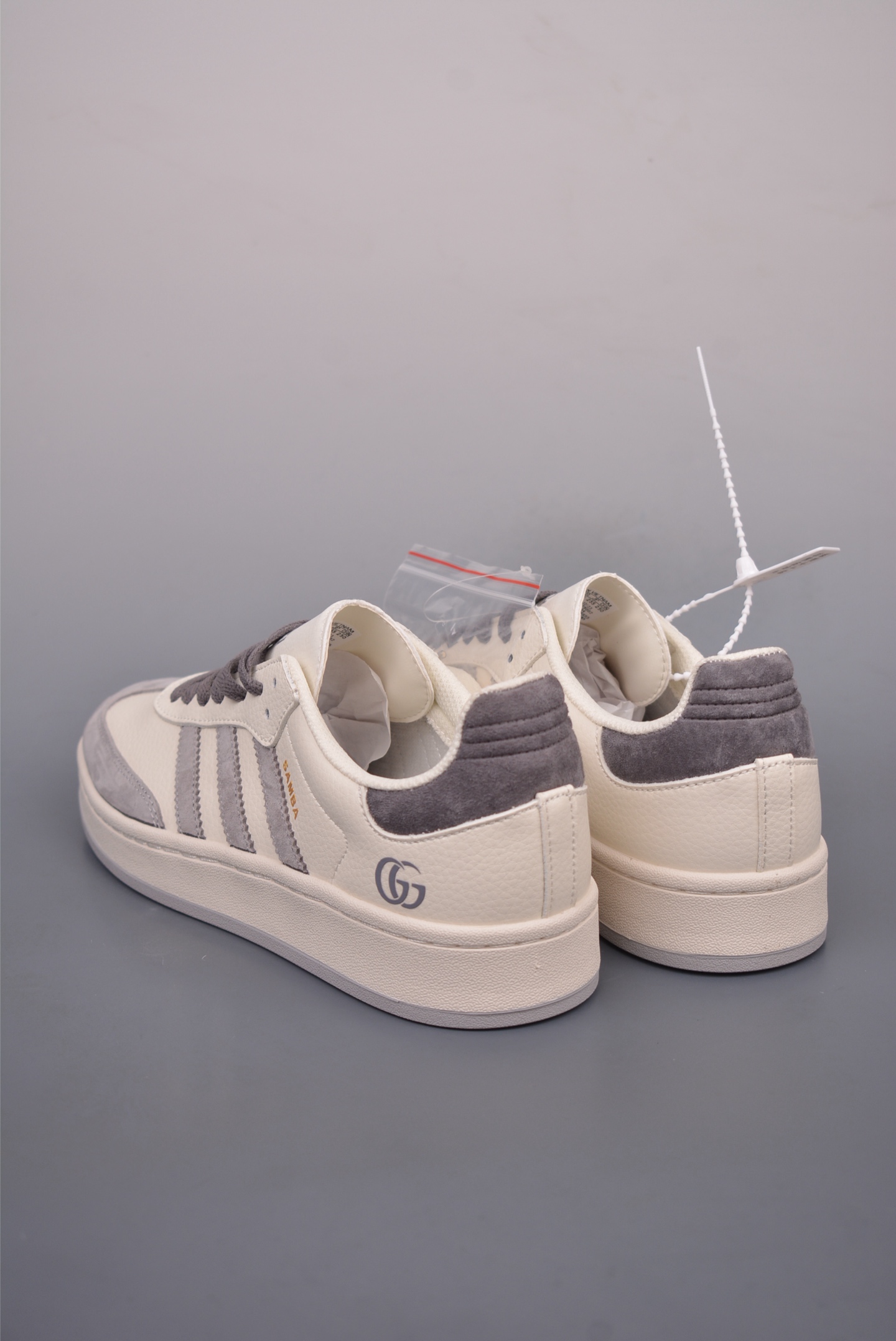 220  adidas Originals Gazelle INdoor  三叶草休闲防滑耐磨低帮板鞋 LJ990433