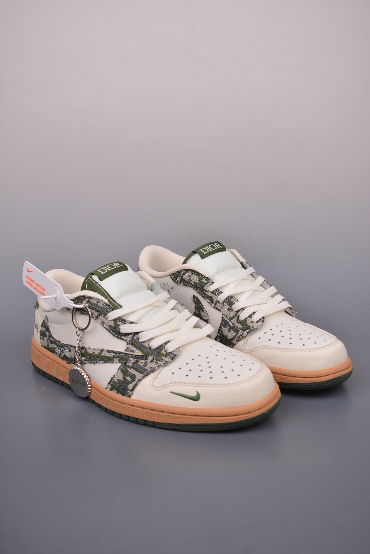 280  Fragment x Travis Scott x Dior Air Jordan 1 Low 三方联名倒钩   XS2024-010