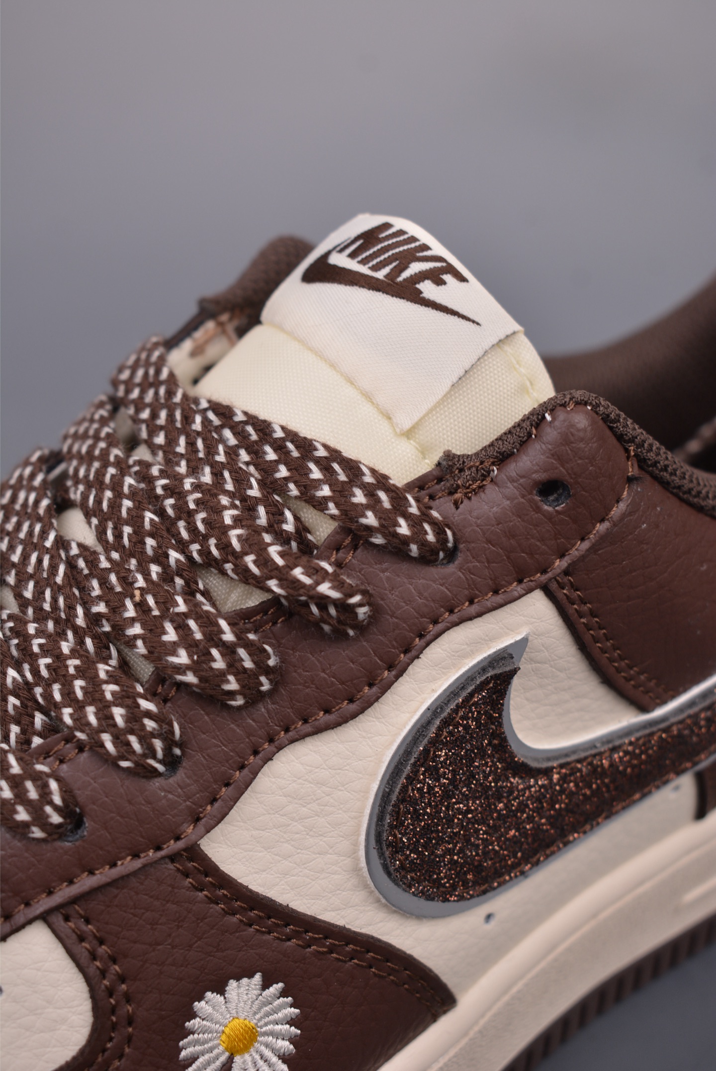 240  Nike Air Force 1 Low 小雏菊联名 QY6818-613