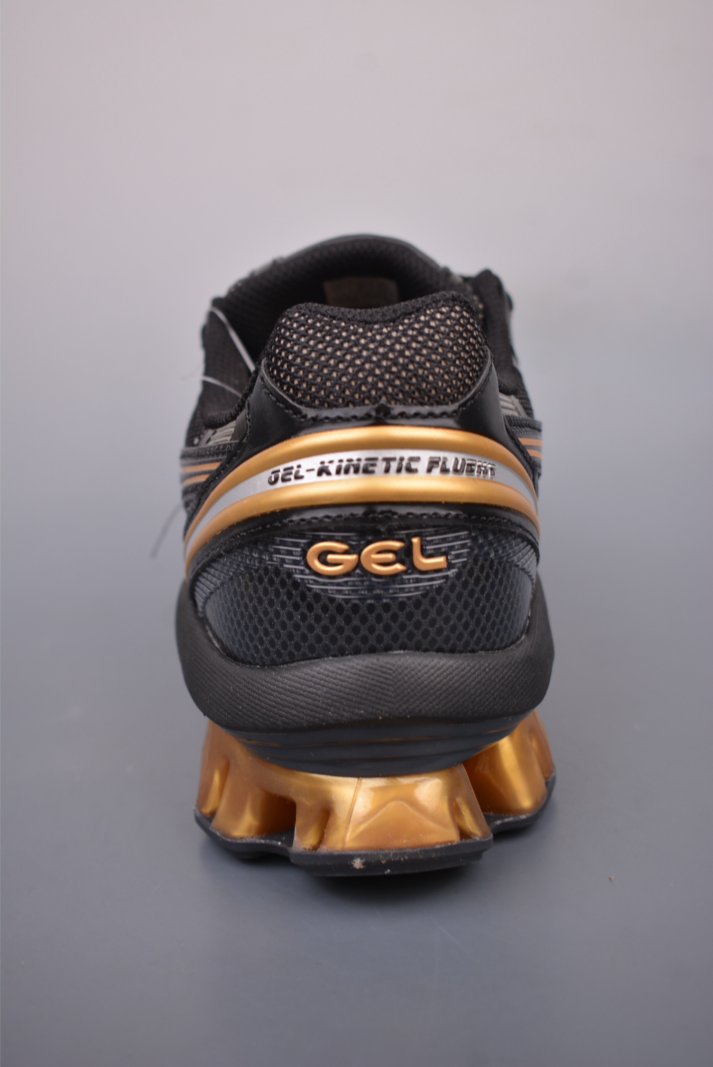 260  Asics Gel-Kinetic Fluent 纯原版本 亚瑟士运动休闲透气专业跑鞋 1203A591-001