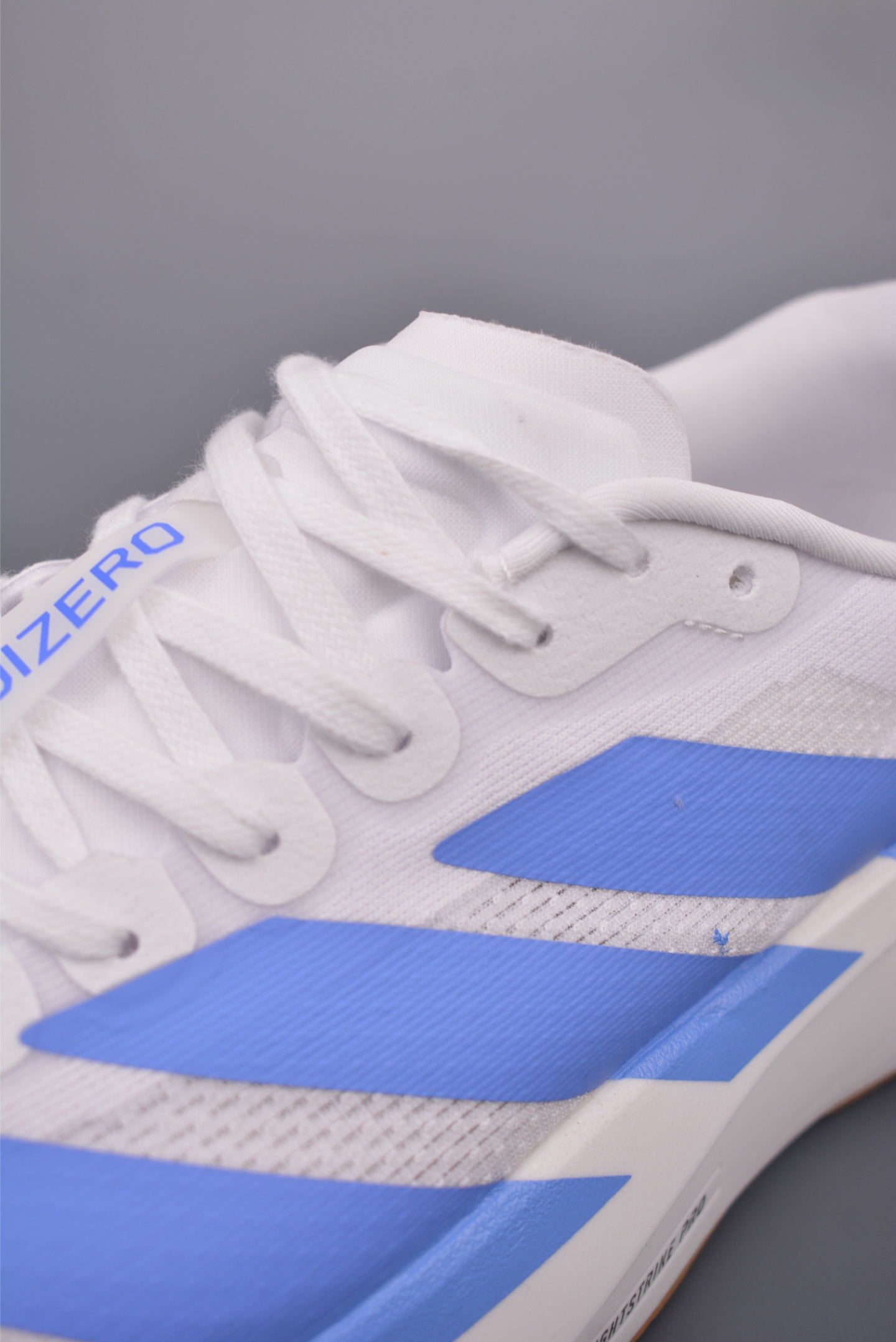 180  Adidas Adizero Evo SL 阿迪超轻透气缓震跑鞋 JS4454