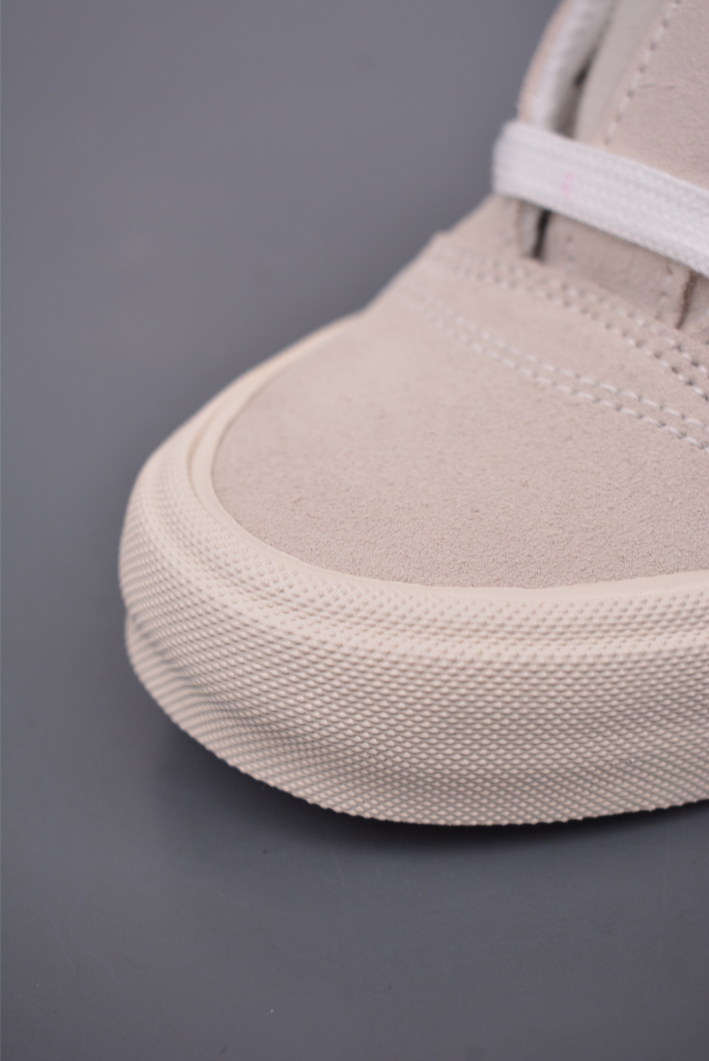 140   Vans Knu Skool  官方新款 复古休闲胖胖面包鞋 肥胖版大LOGO原版全皮猪八面料