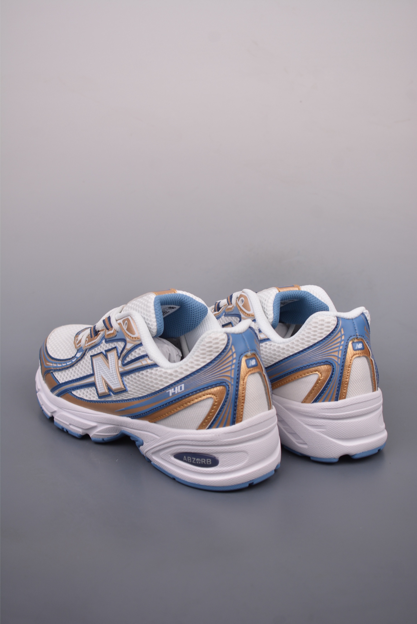 180  New Balance 740系列  复古老爹风休闲运动慢跑鞋 U740HB2