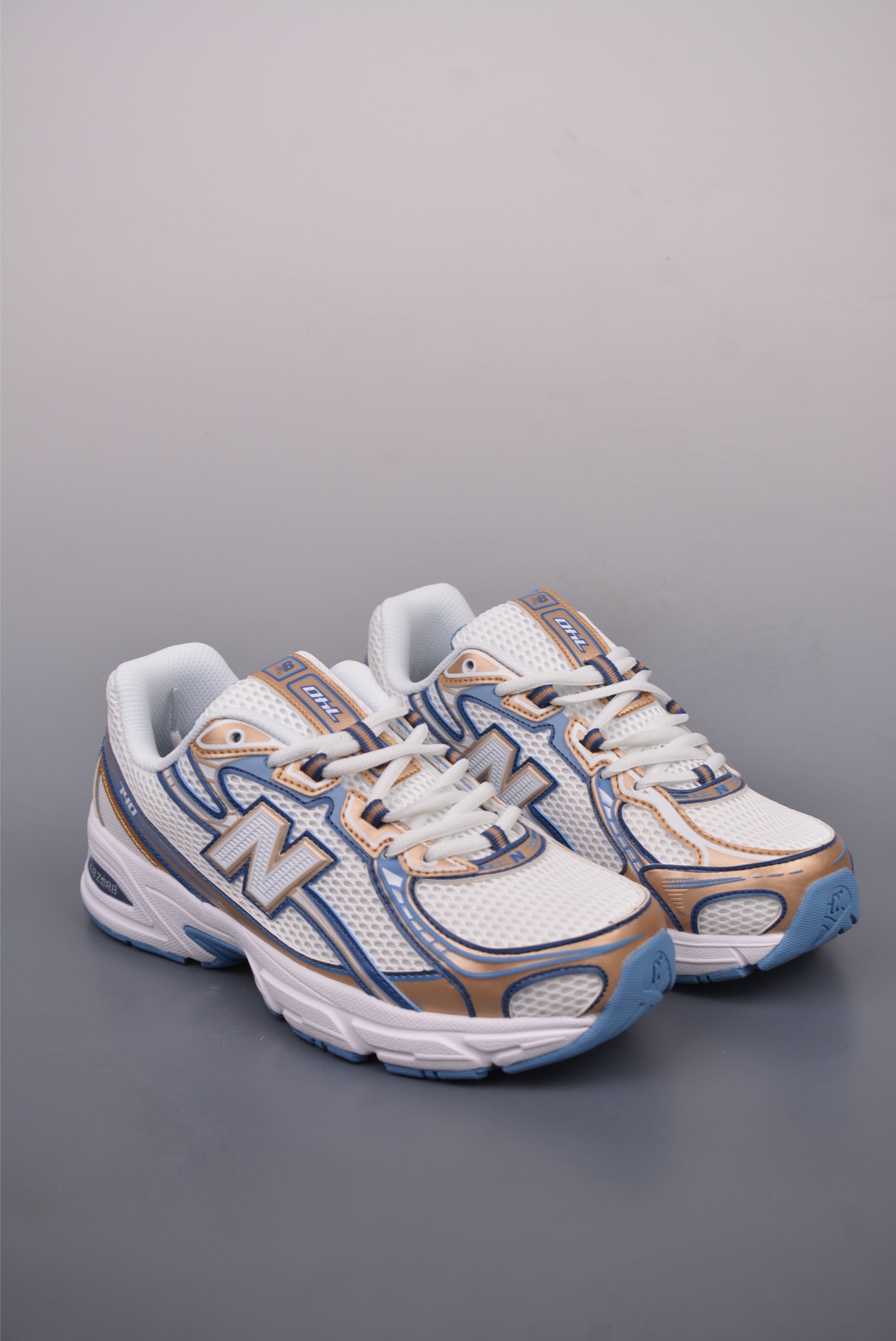 180  New Balance 740系列  复古老爹风休闲运动慢跑鞋 U740HB2