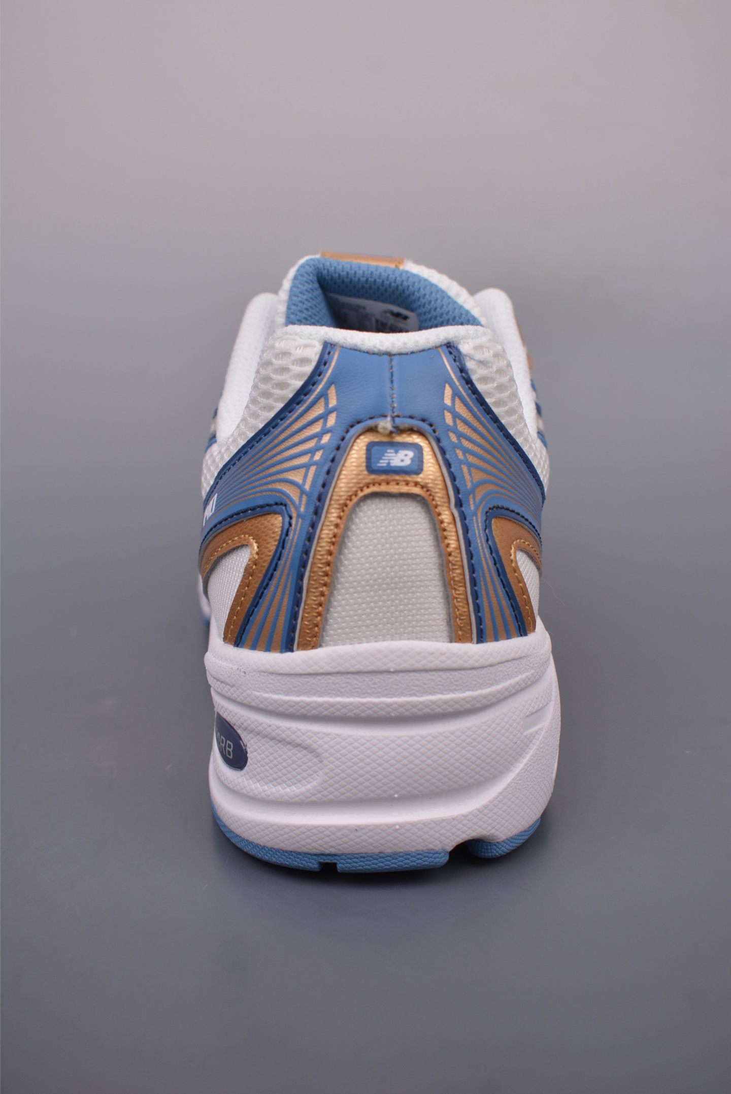 180  New Balance 740系列  复古老爹风休闲运动慢跑鞋 U740HB2