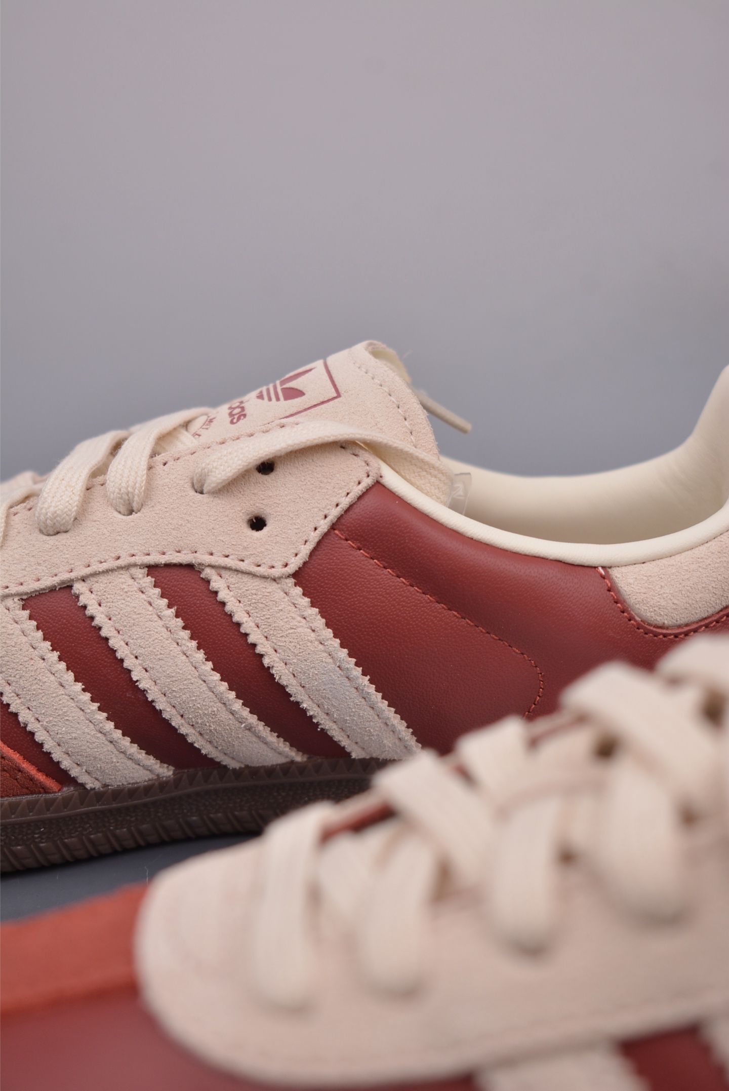 180  Adidas Samba OG  复古桑巴板鞋 JI3216