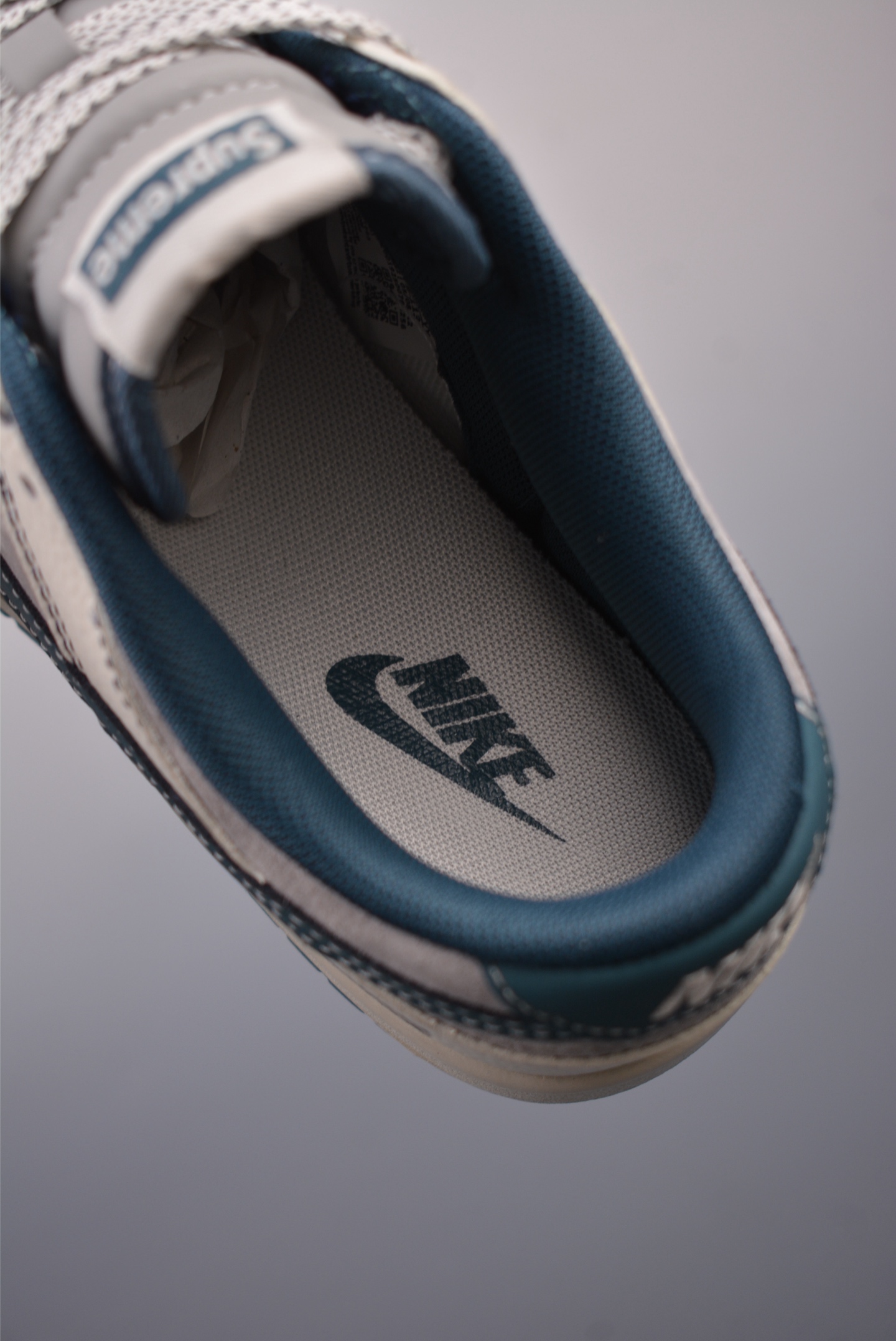 260  Nike SB Dunk Low Supreme联名 解构抽绳鞋带  CY5979-113