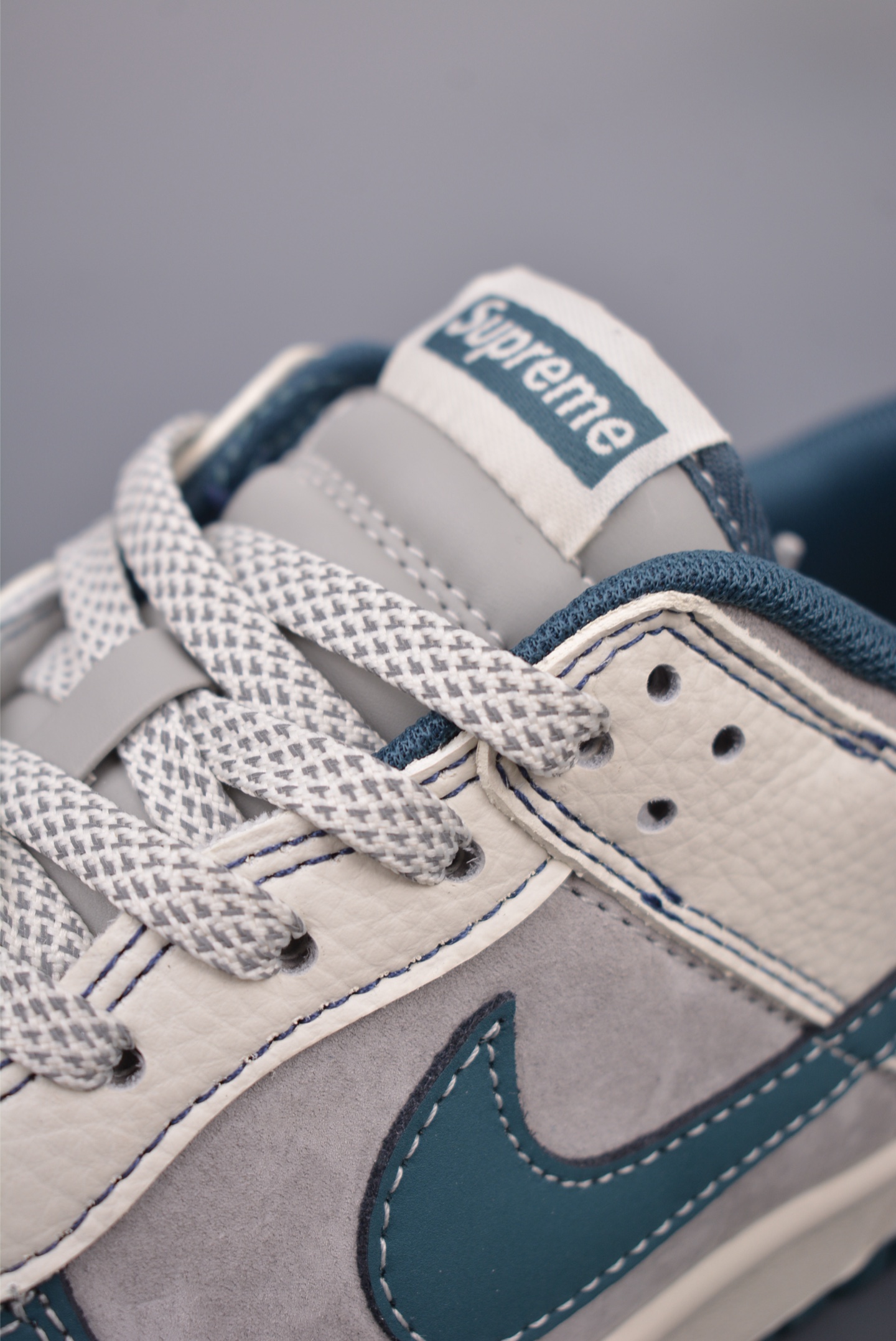 260  Nike SB Dunk Low Supreme联名 解构抽绳鞋带  CY5979-113