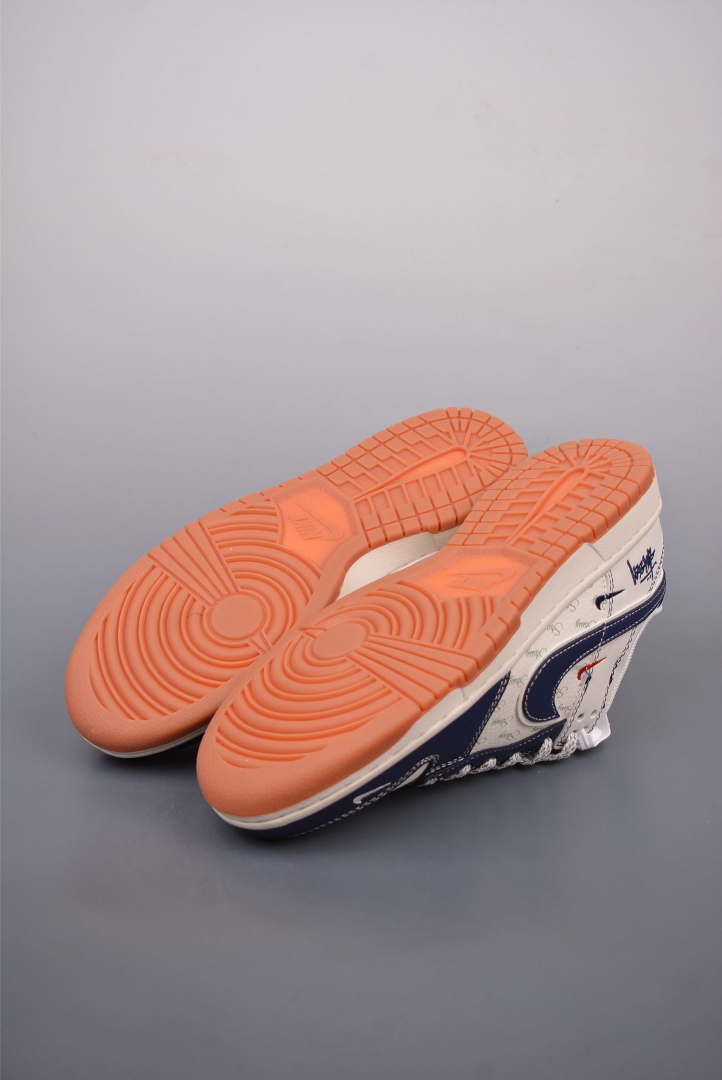 280  Nike SB Dunk Low 斯图西联名 解构抽绳鞋带  XS6078-529