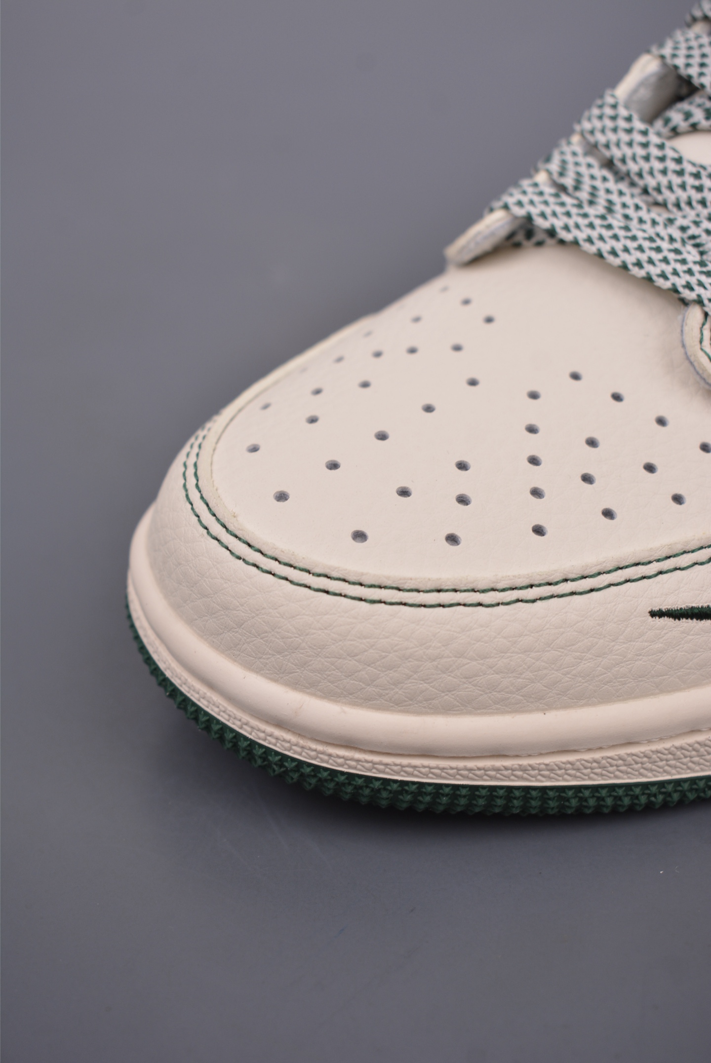 280  Fragment x Travis Scott x Dior Air Jordan 1 Low 三方联名倒钩   ZH2598-243