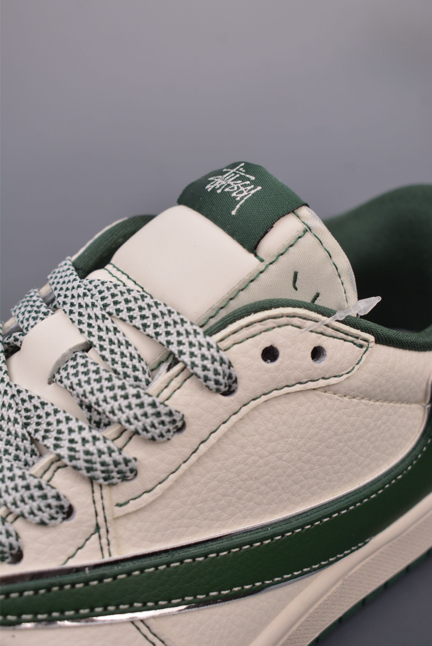 280  Fragment x Travis Scott x Dior Air Jordan 1 Low 三方联名倒钩   ZH2598-243