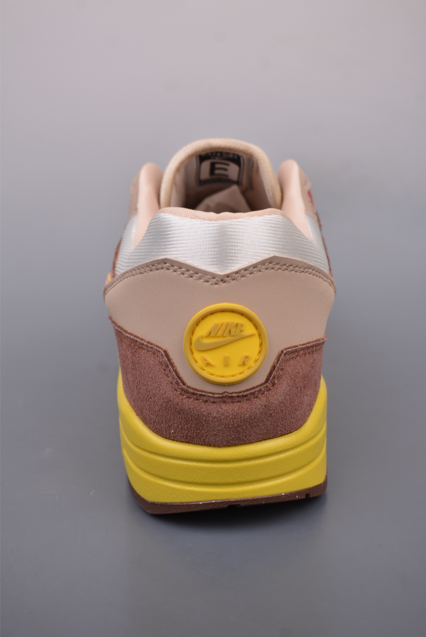 220  Nike Air Max 1 复刻拼接 纯原版本 复古休闲跑步鞋  HV5776-200