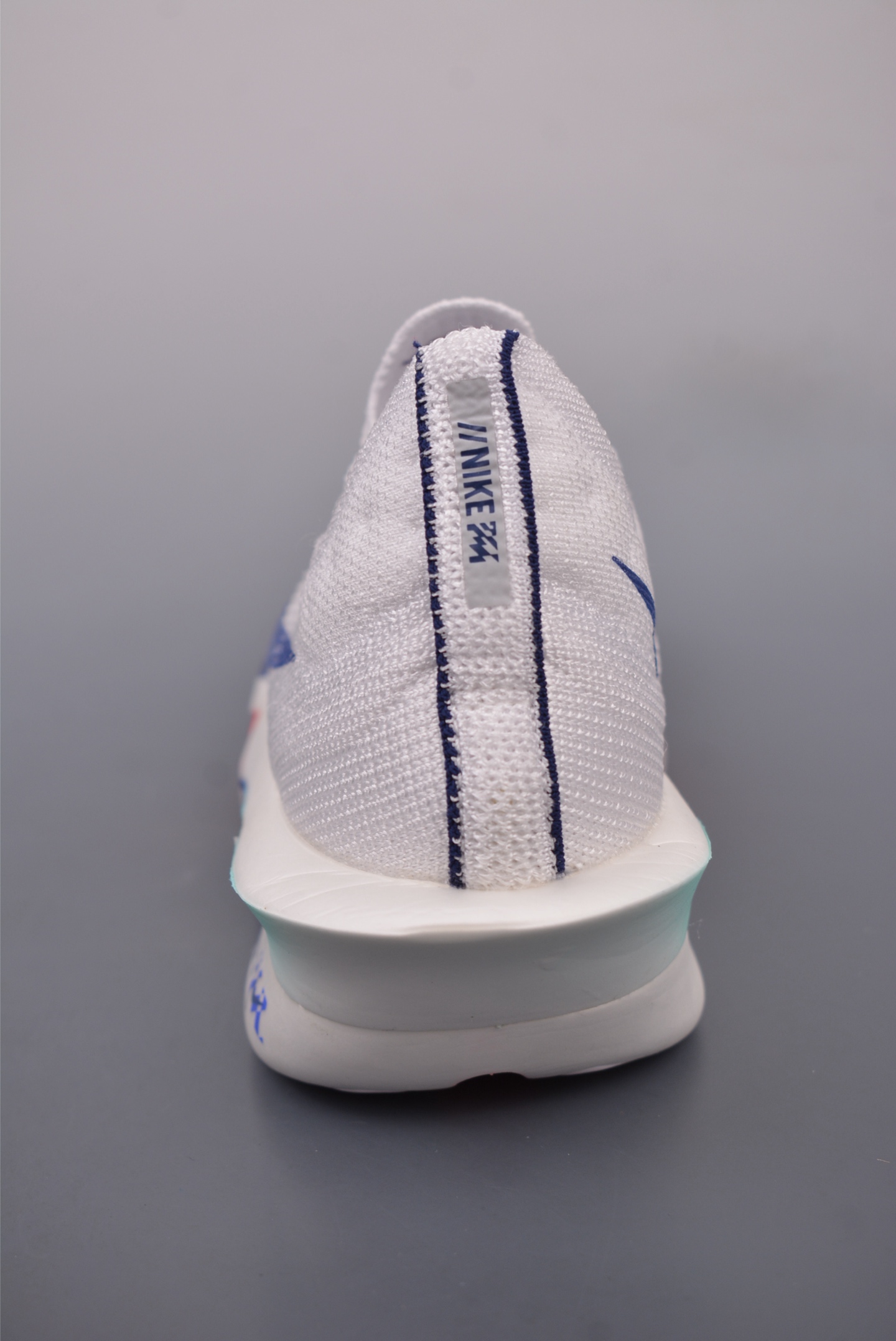 260  NK Air Zoom Alphafly NEXT% 3 2025 减震马拉松跑步鞋  FD8311-001
