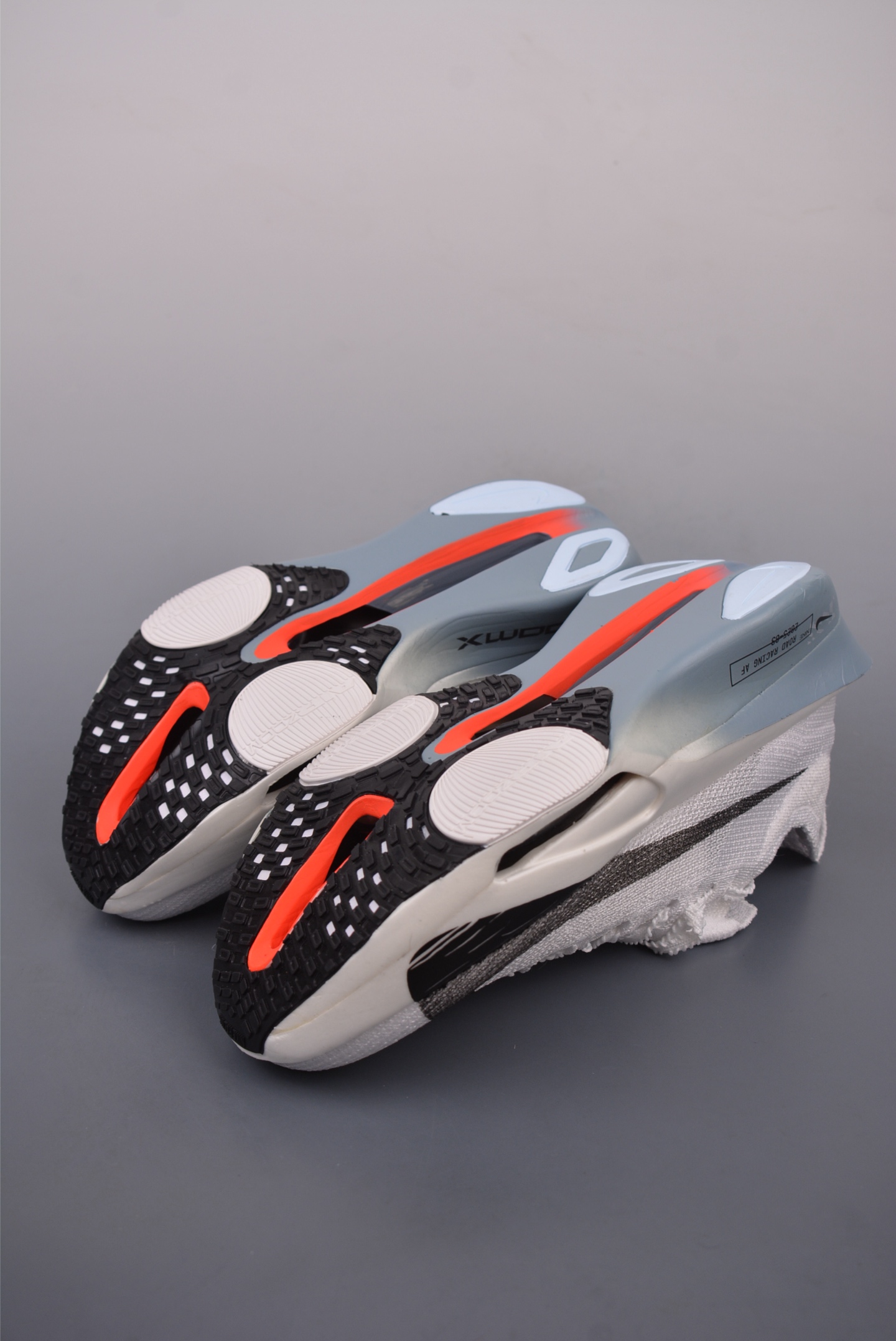 260  NK Air Zoom Alphafly NEXT% 3 2025 减震马拉松跑步鞋 FD8311-101