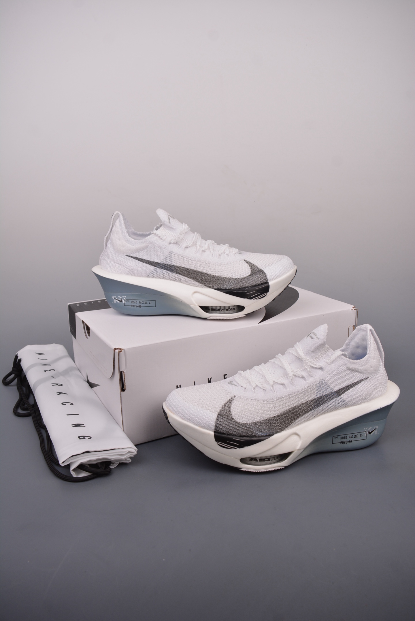 260  NK Air Zoom Alphafly NEXT% 3 2025 减震马拉松跑步鞋 FD8311-101