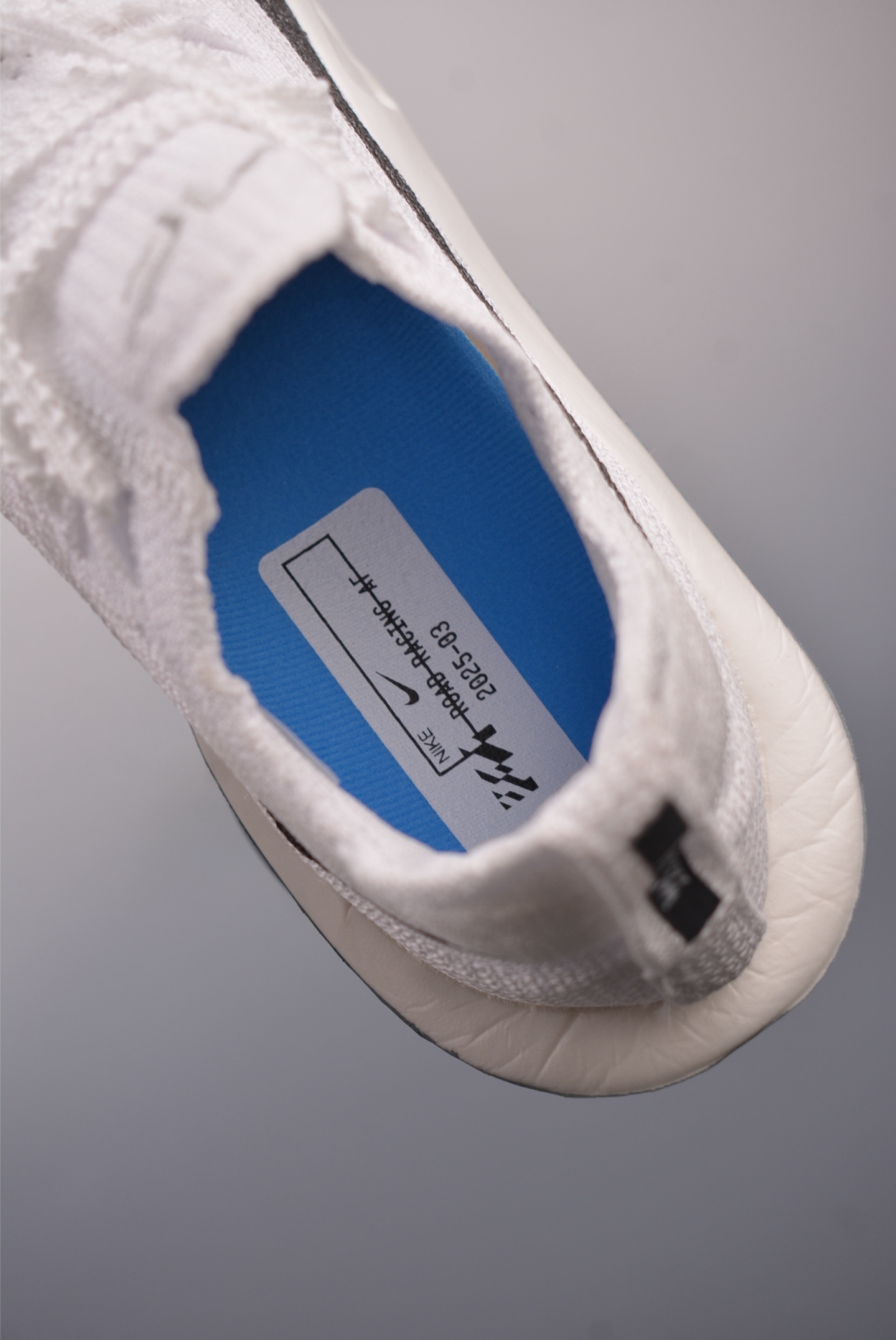 260  NK Air Zoom Alphafly NEXT% 3 2025 减震马拉松跑步鞋 FD8311-101