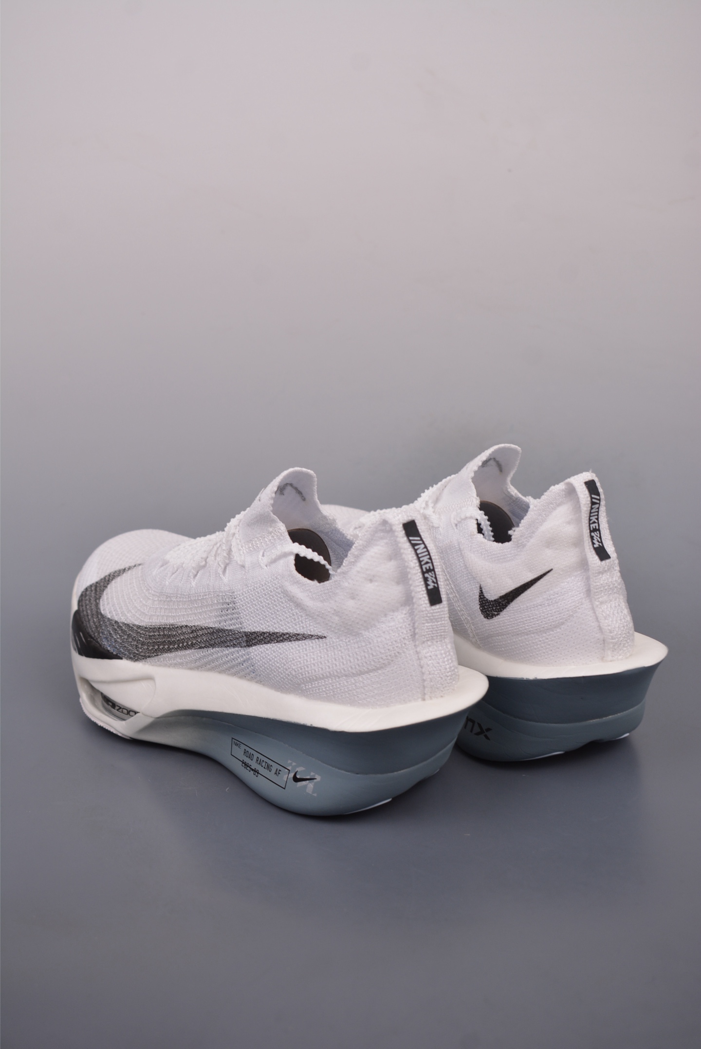 260  NK Air Zoom Alphafly NEXT% 3 2025 减震马拉松跑步鞋 FD8311-101