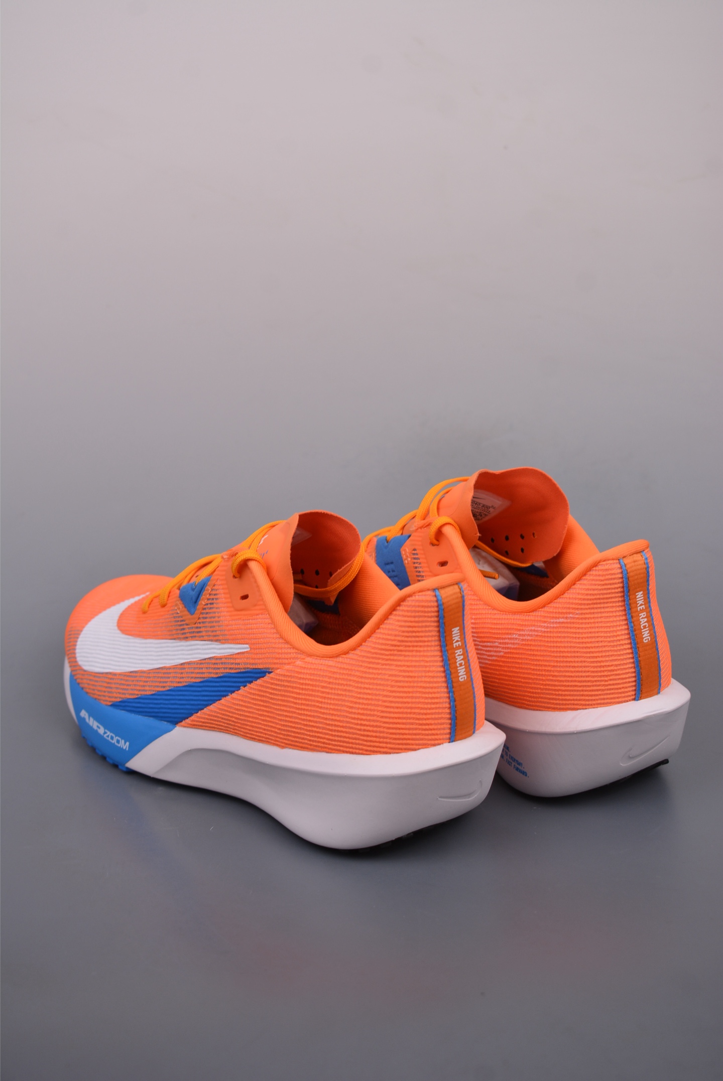 180  NIKE Zoom Rival Fly 4  耐克超弹轻盈跑步鞋   FV6040-800