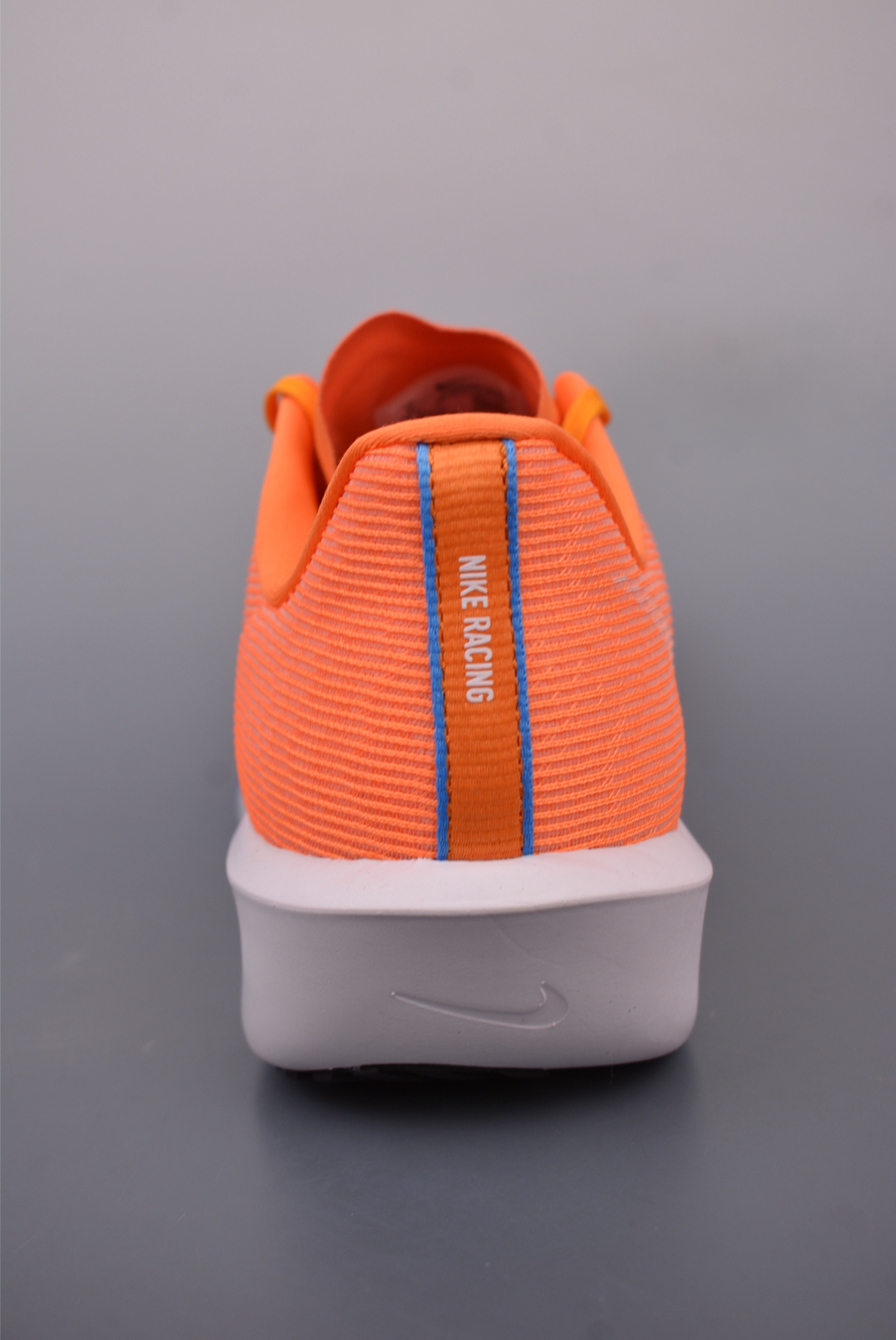 180  NIKE Zoom Rival Fly 4  耐克超弹轻盈跑步鞋   FV6040-800