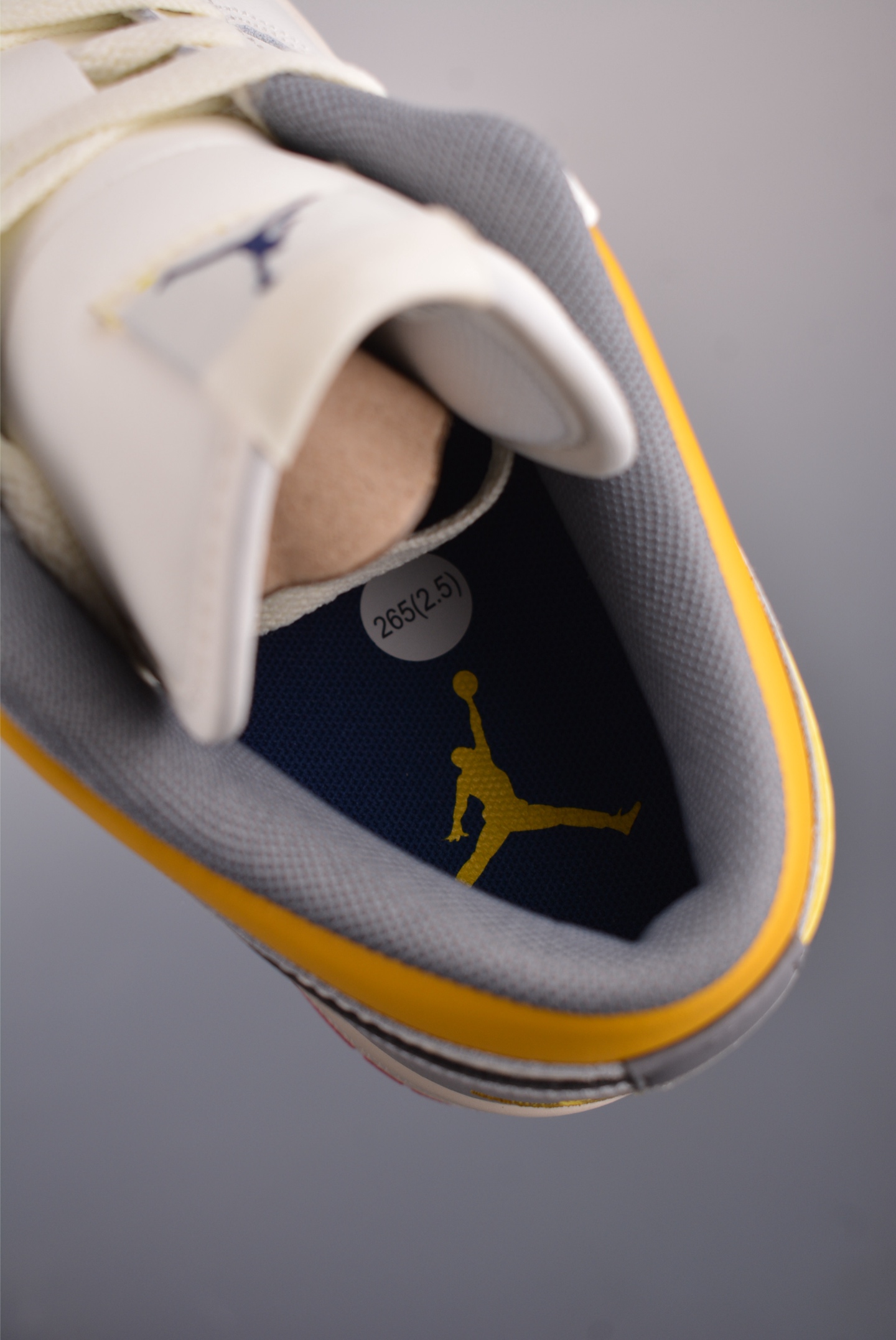 240  原装裸鞋级 市面最高工艺产物  Air Jordan 1 Low OG“Premium” 复刻四色swoosh 纯原系列 HV4511-133