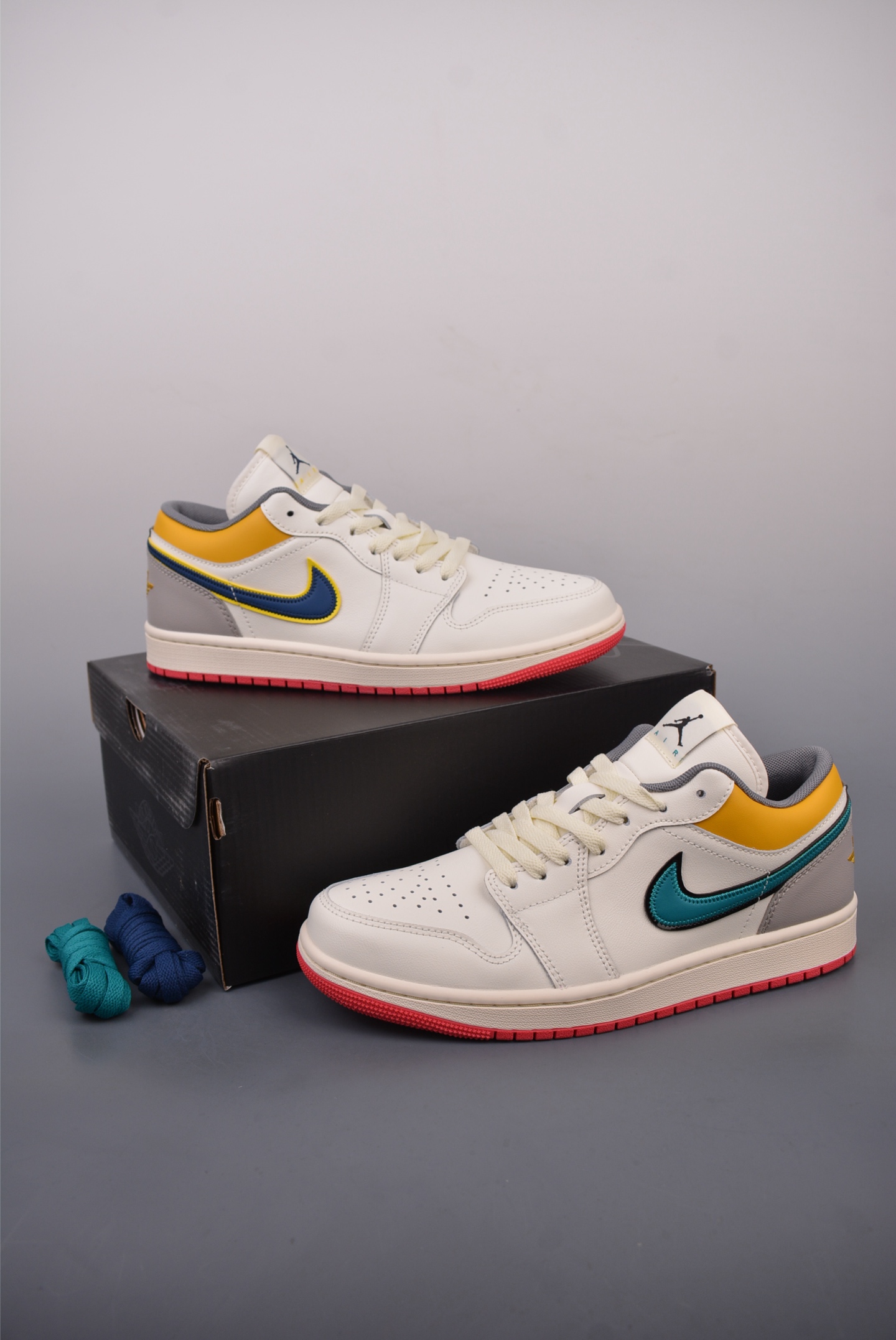 240  原装裸鞋级 市面最高工艺产物  Air Jordan 1 Low OG“Premium” 复刻四色swoosh 纯原系列 HV4511-133