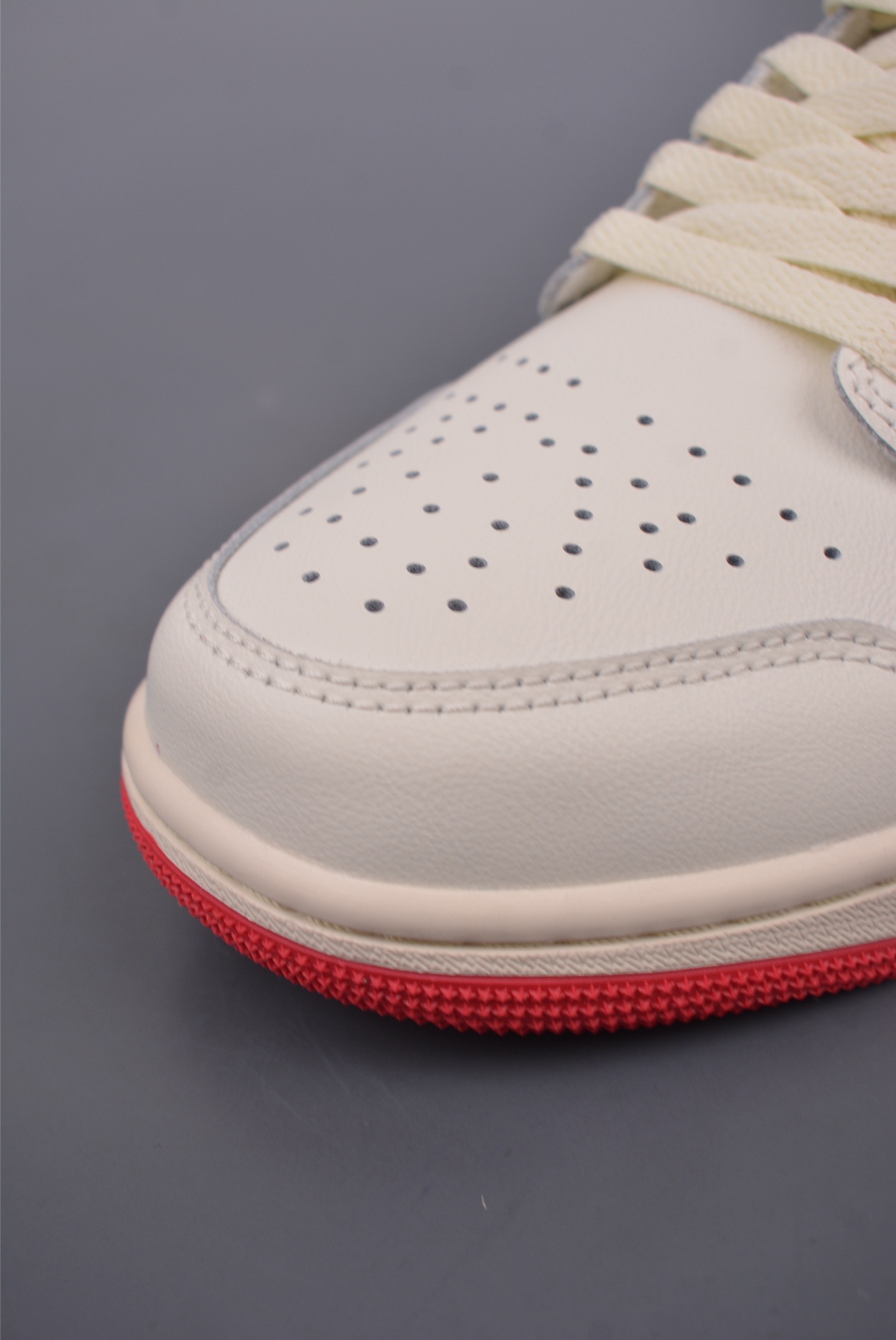 240  原装裸鞋级 市面最高工艺产物  Air Jordan 1 Low OG“Premium” 复刻四色swoosh 纯原系列 HV4511-133