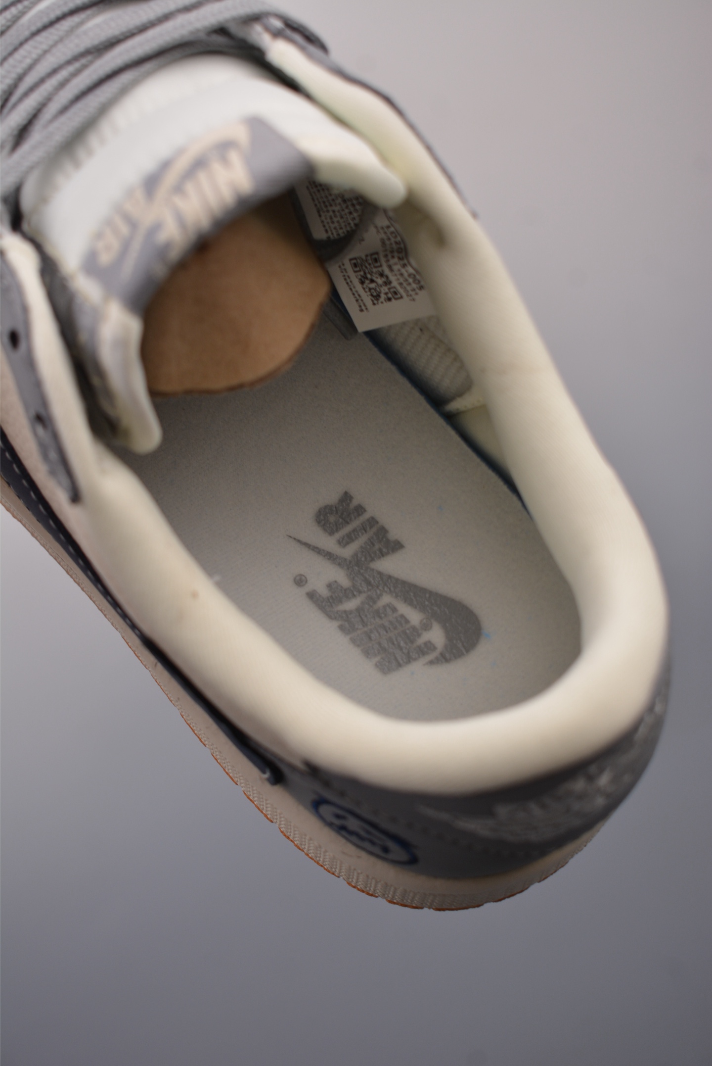 280  Fragment x Travis Scott x 陈冠希 Air Jordan 1 Low 三方联名倒钩  LD2025-005