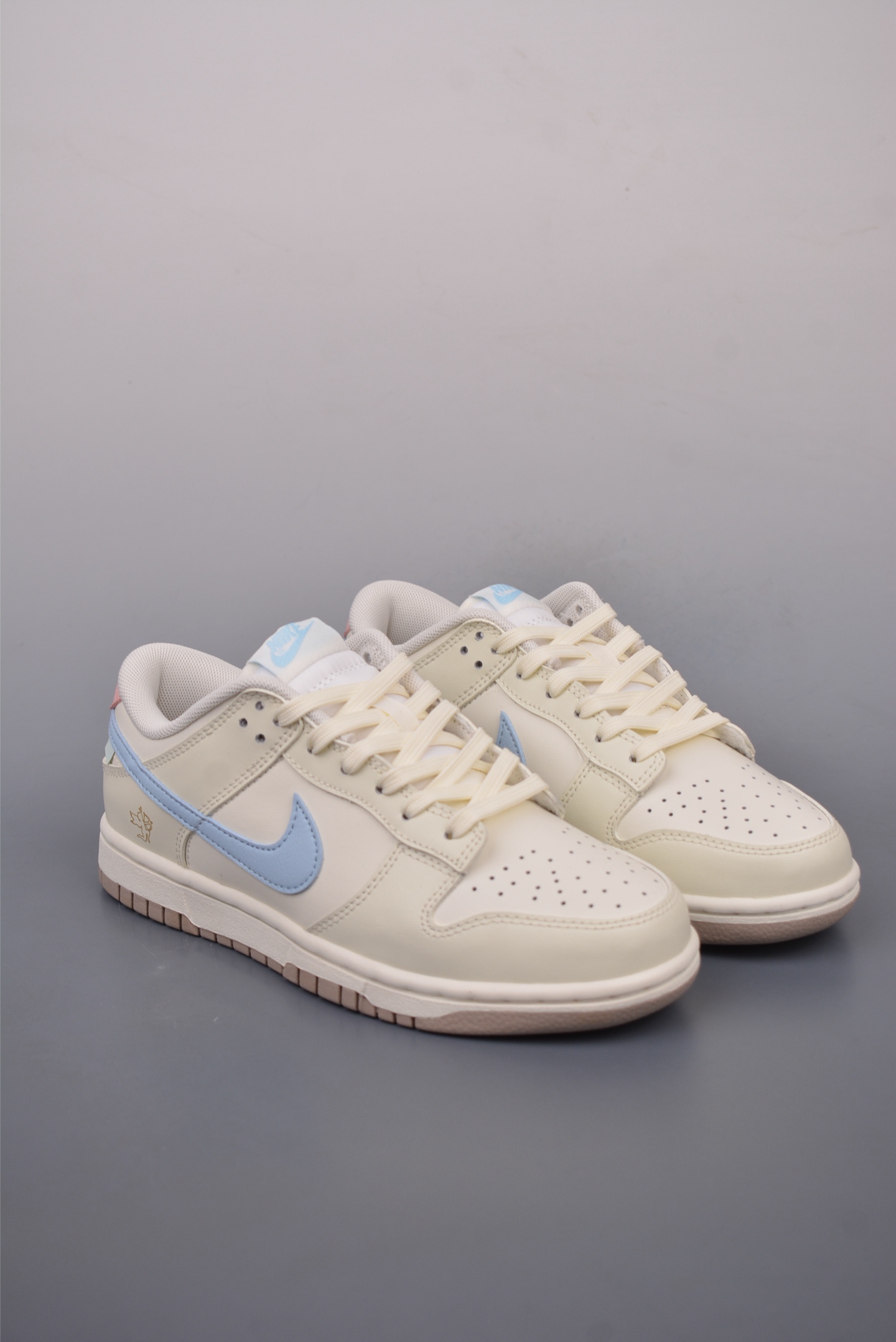 240  Nike SB Dunk Low 丘比特之心 解构抽绳鞋带  YW0212-012