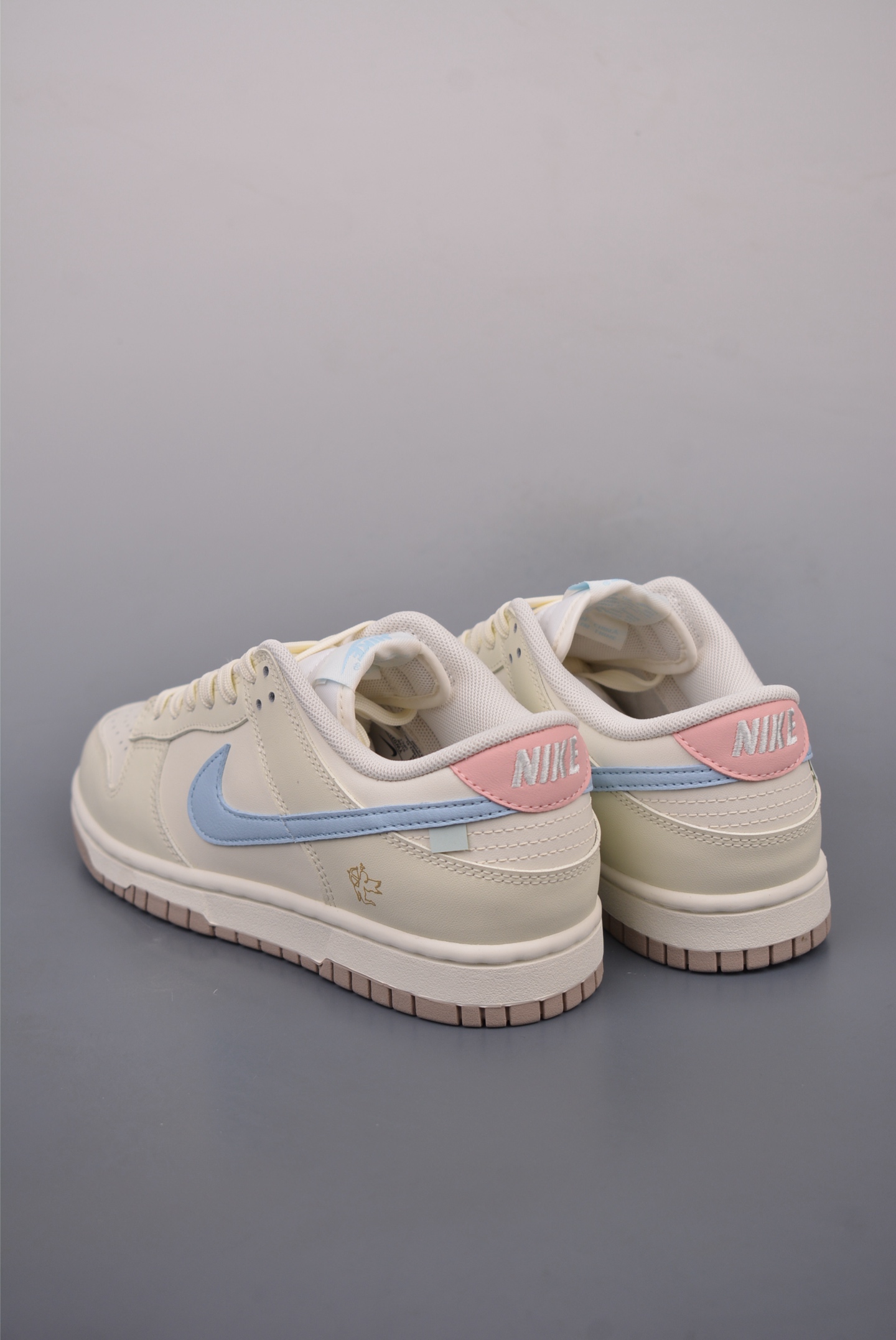 240  Nike SB Dunk Low 丘比特之心 解构抽绳鞋带  YW0212-012
