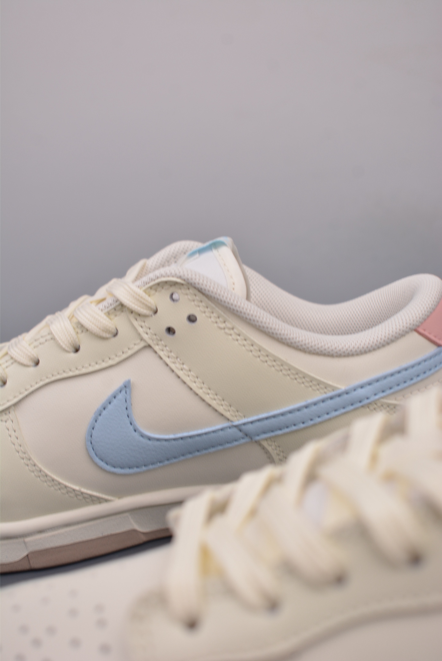 240  Nike SB Dunk Low 丘比特之心 解构抽绳鞋带  YW0212-012
