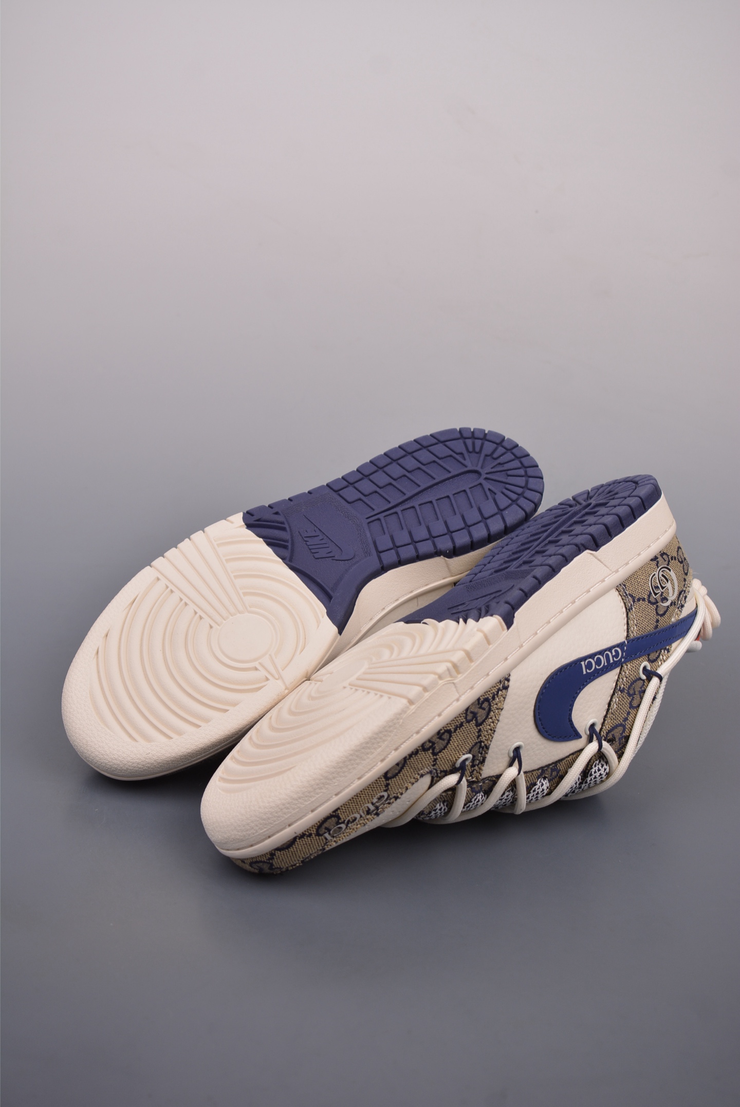 300  Nike SB Dunk Low GUCCI联名 解构抽绳鞋带  SJ2068-317