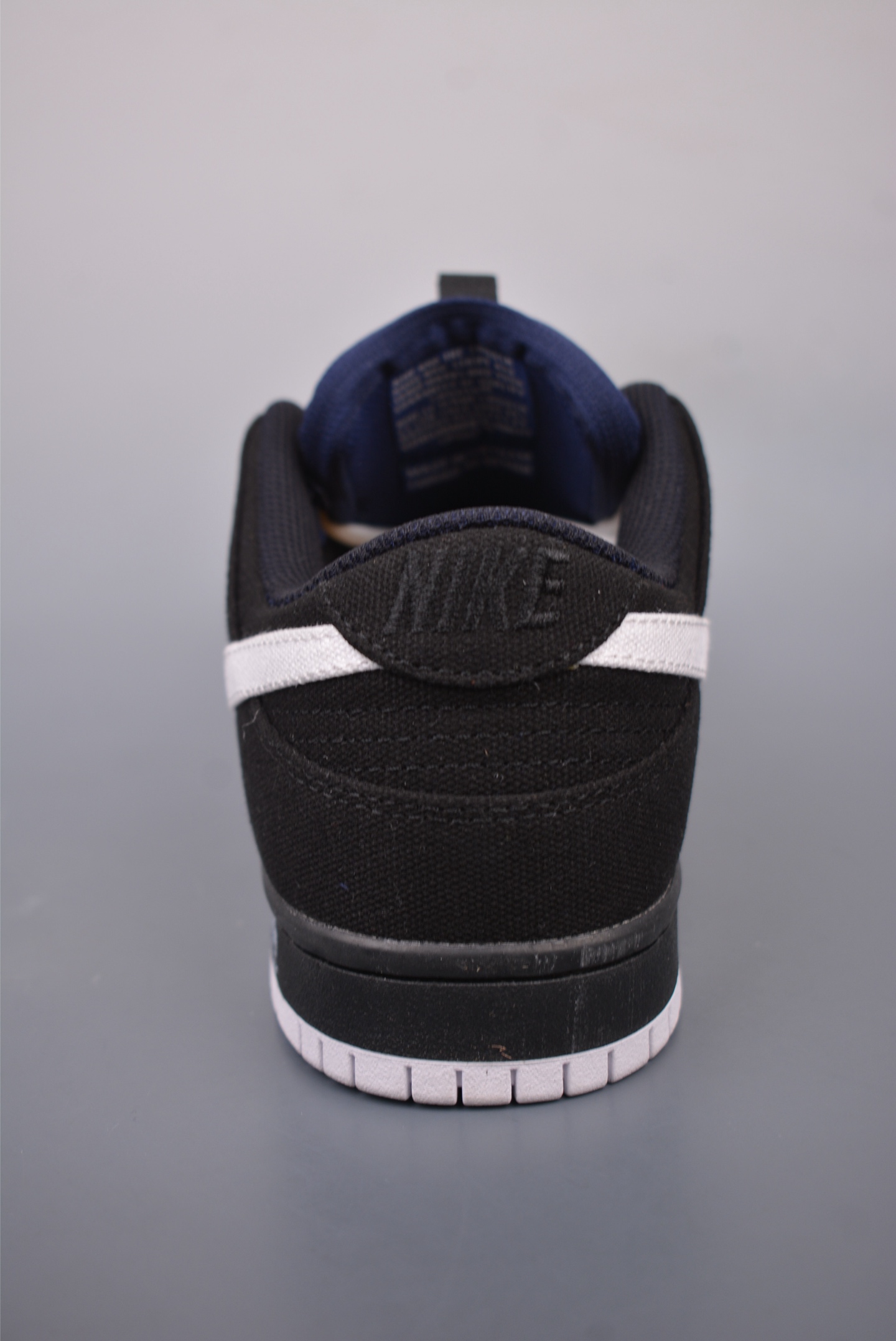 220  Nike SB Dunk Low 黑白帆布 解构抽绳鞋带  DX6775-400