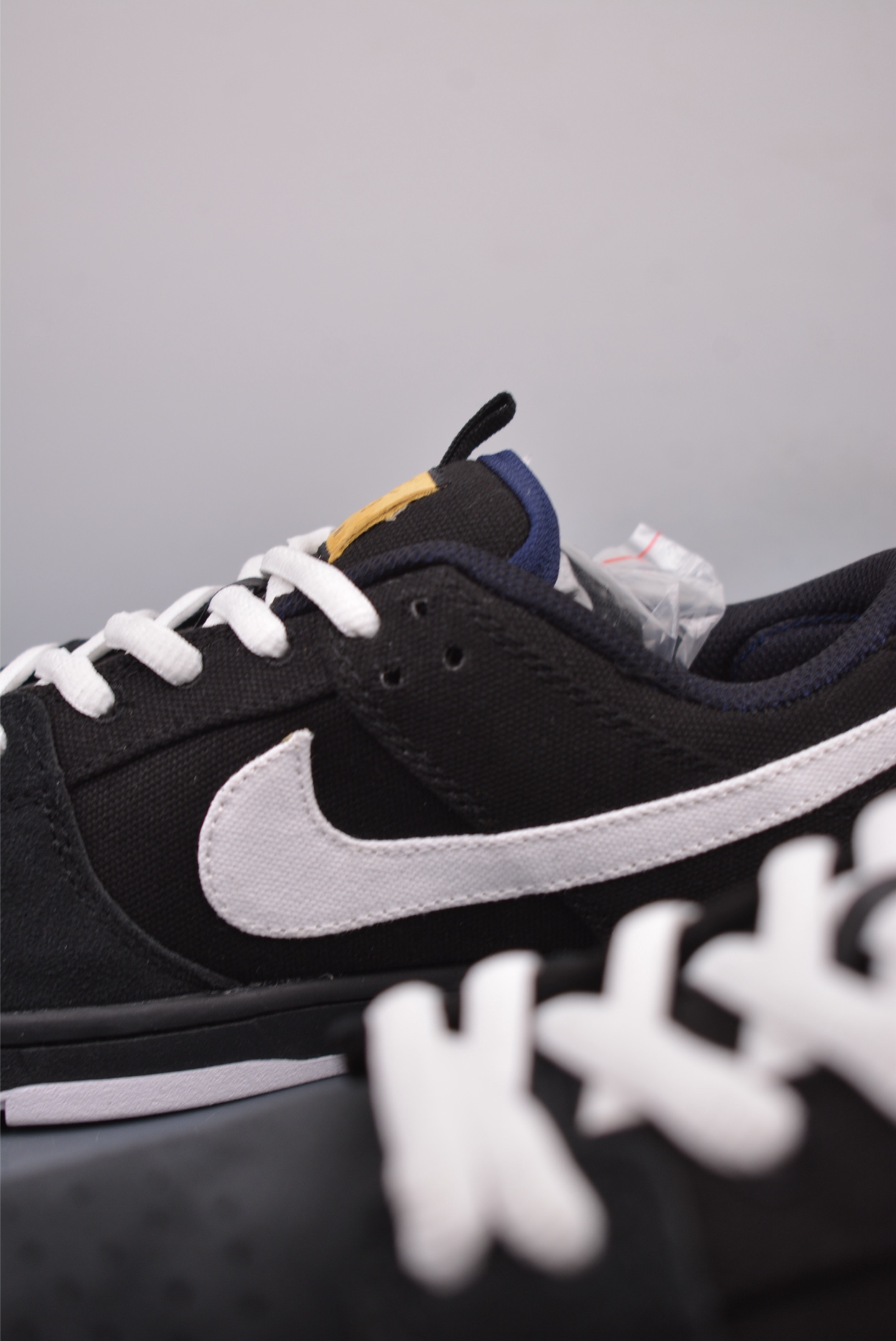 220  Nike SB Dunk Low 黑白帆布 解构抽绳鞋带  DX6775-400