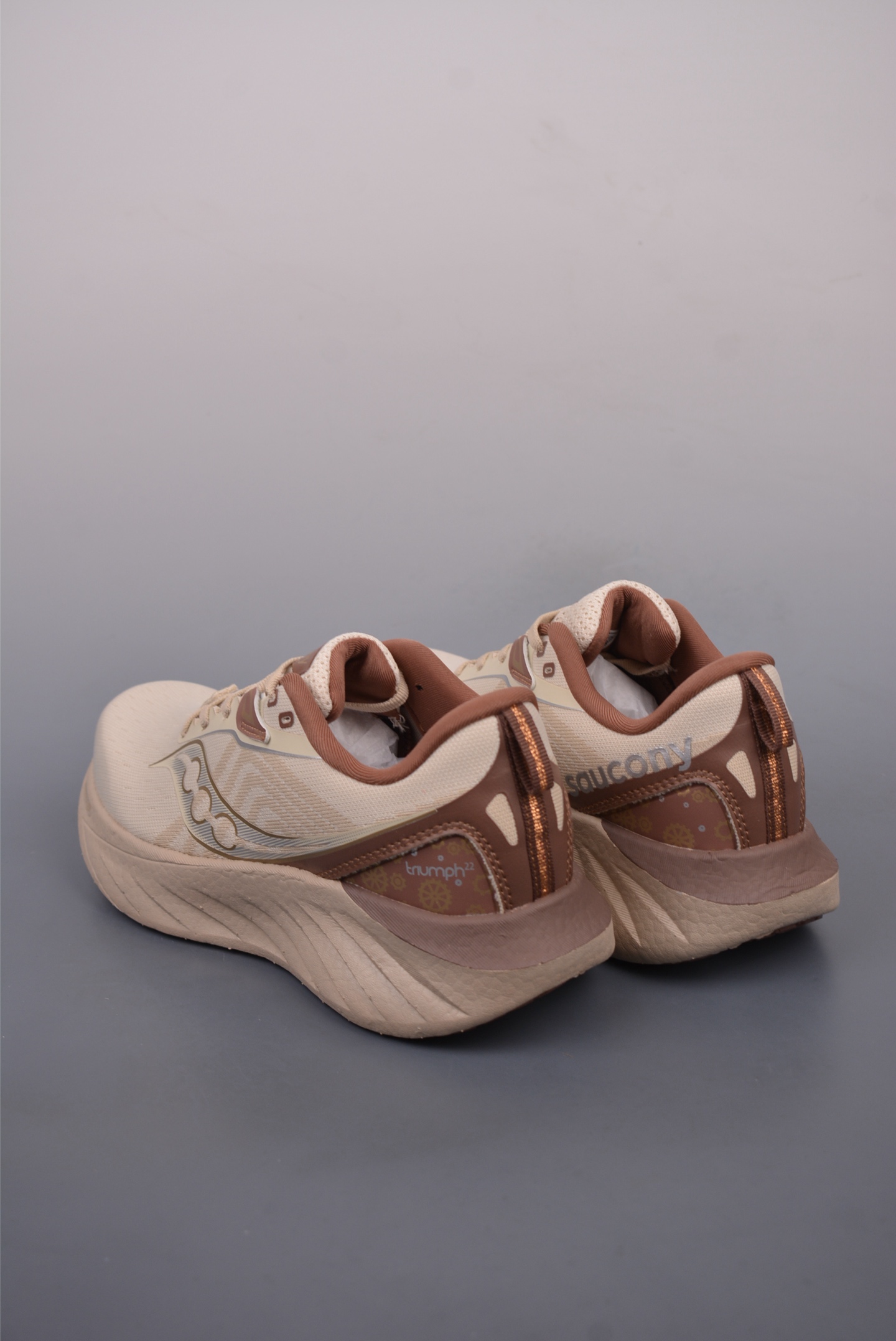 220  Saucony Triumph 22 索康尼胜利22代 旗舰级缓震型跑鞋 S20964-500