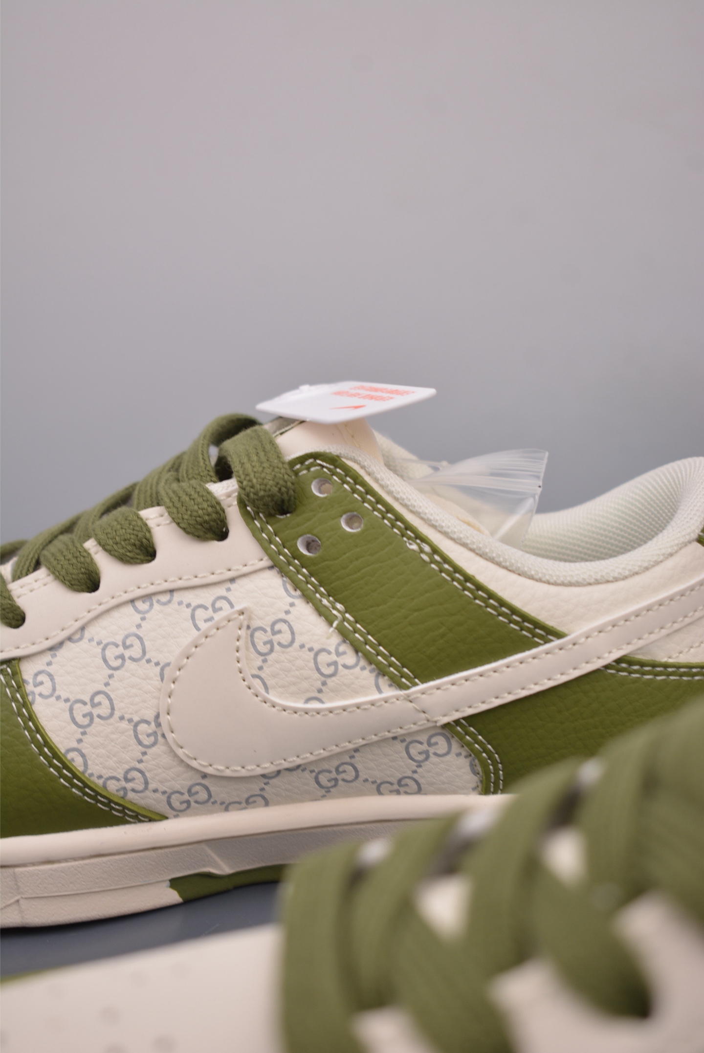260  Nike SB Dunk Low GUCCI联名 解构抽绳鞋带  SD6868-106