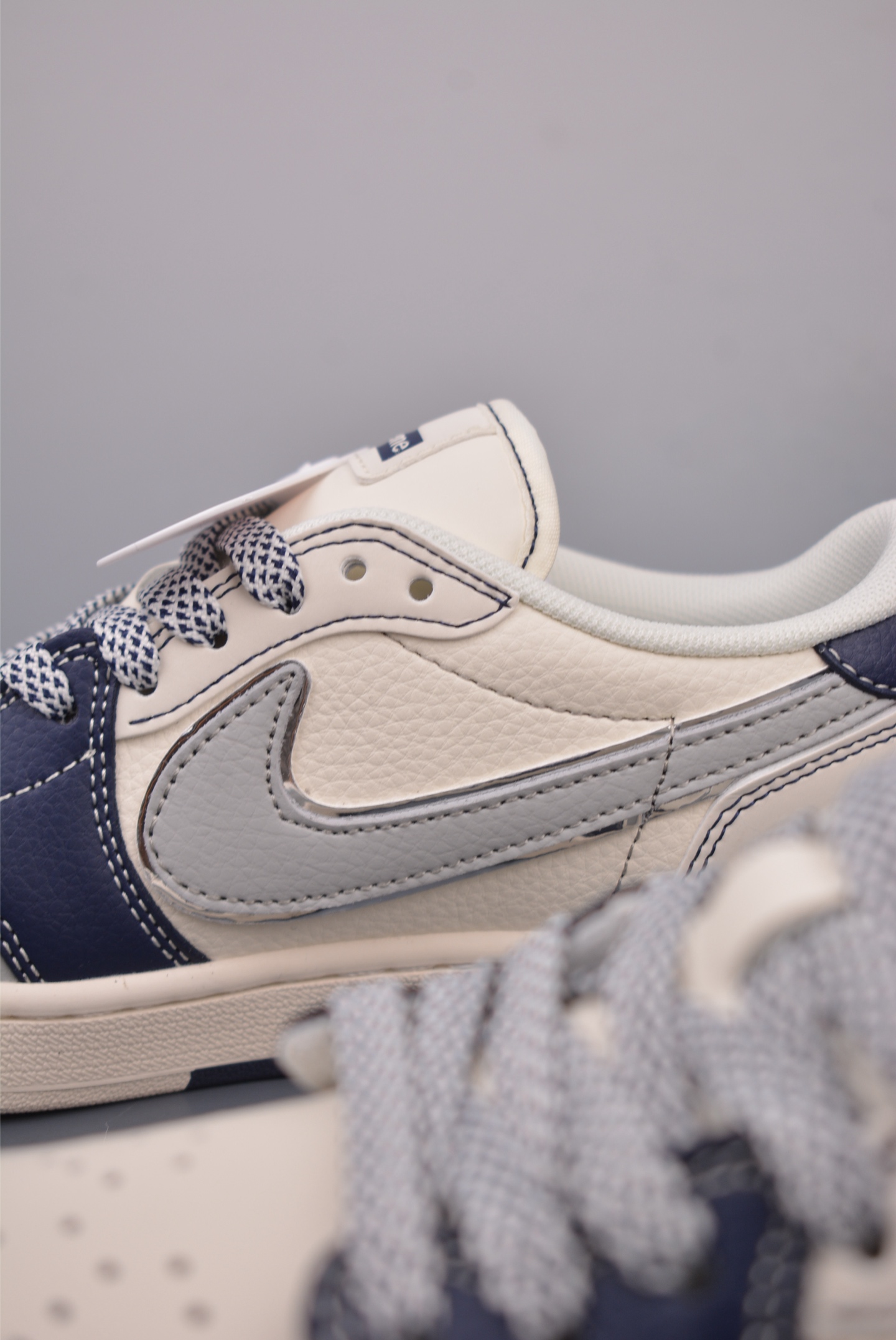 280  Fragment x Travis Scott x Supreme Air Jordan 1 Low 三方联名倒钩   XS7089-549