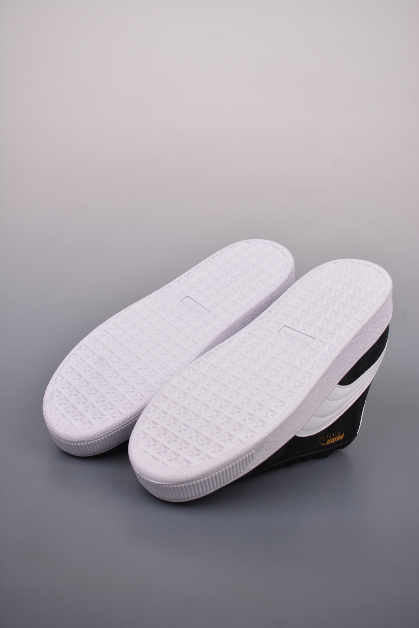 180  PUMA Suede XL 充正版本 轻便防滑低帮板鞋  397197-013