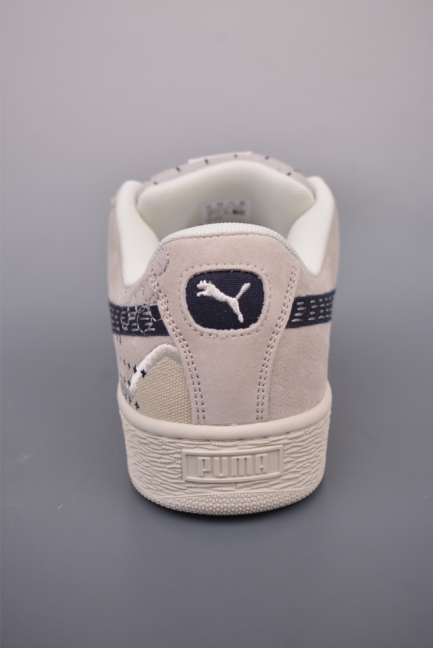 180  PUMA Suede XL 充正版本 轻便防滑低帮板鞋  395777-023