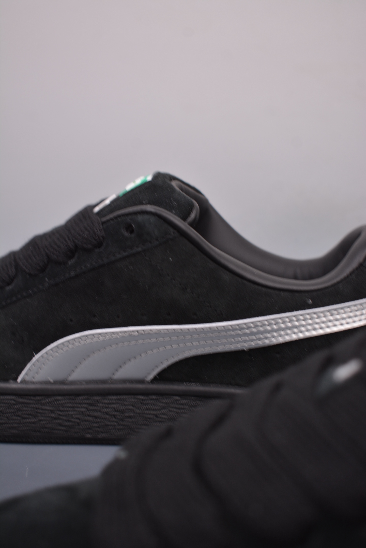 180  PUMA Suede XL 充正版本 轻便防滑低帮板鞋   401413-013